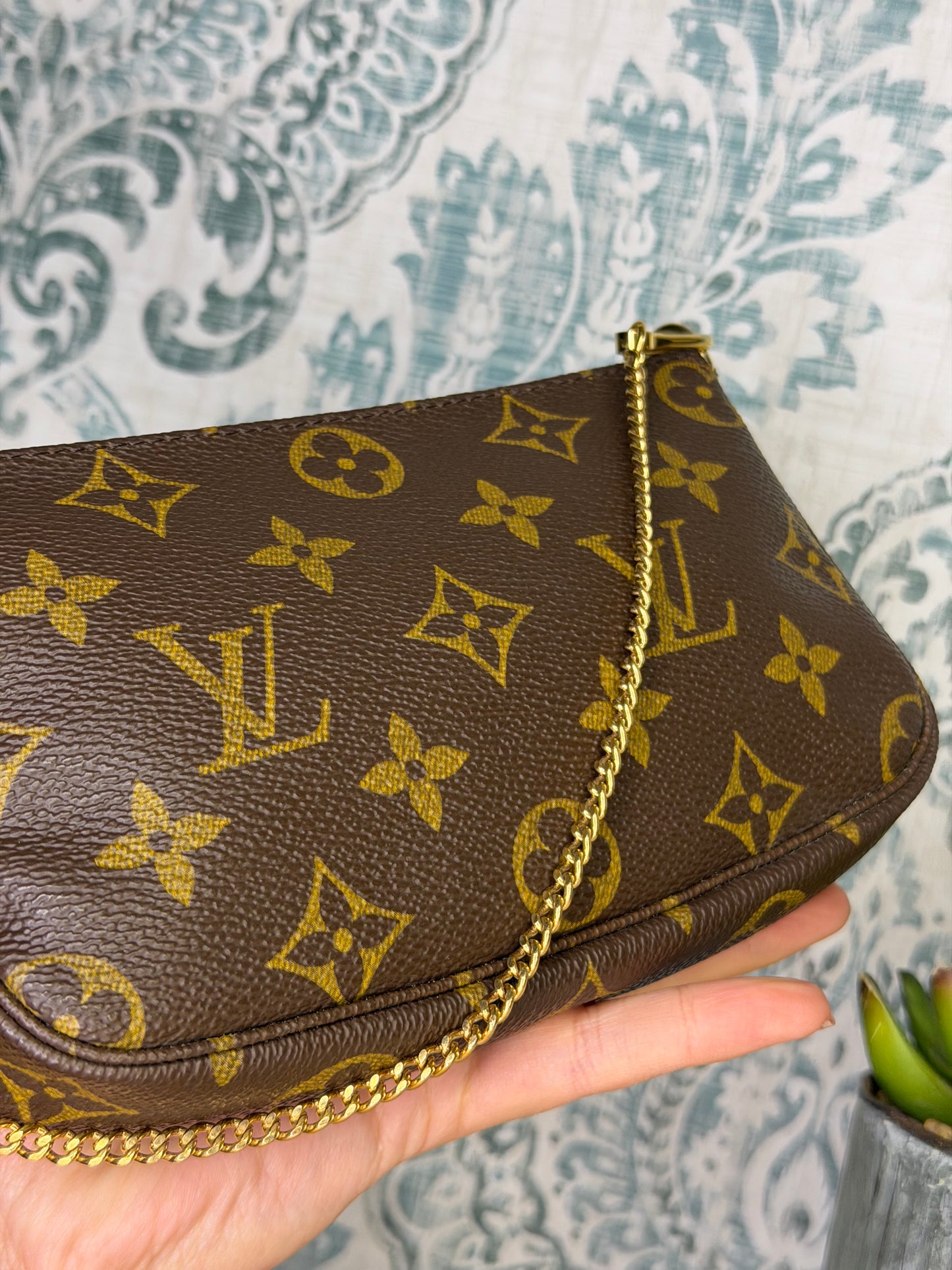 Louis Vuitton Monogram Bucket Pochette #2