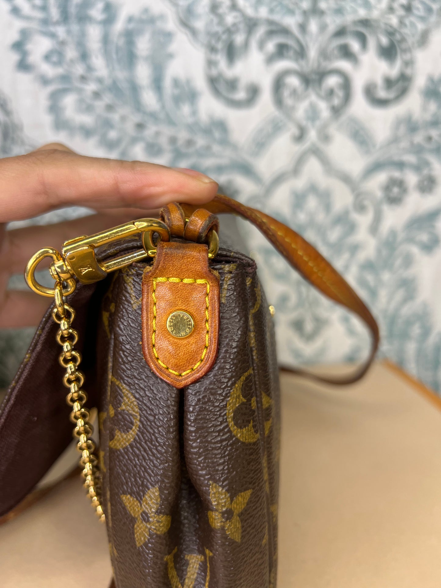 Louis Vuitton Favorite MM