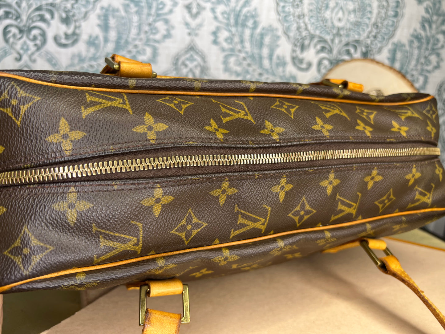 Louis Vuitton Cite GM