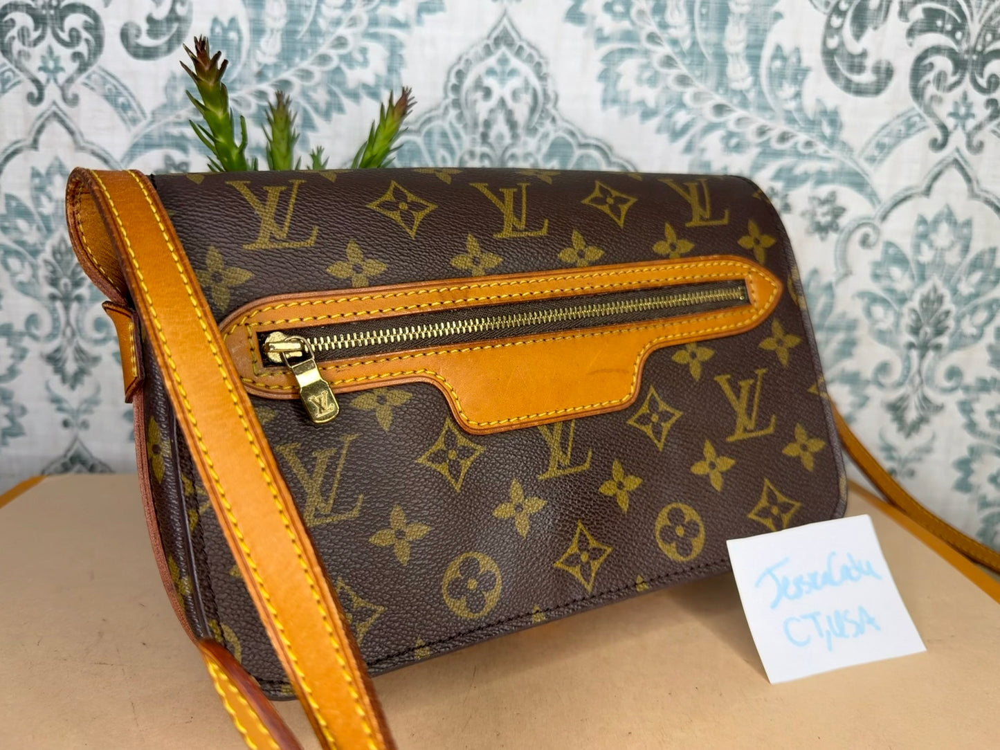 Louis Vuitton Saint Germain 24