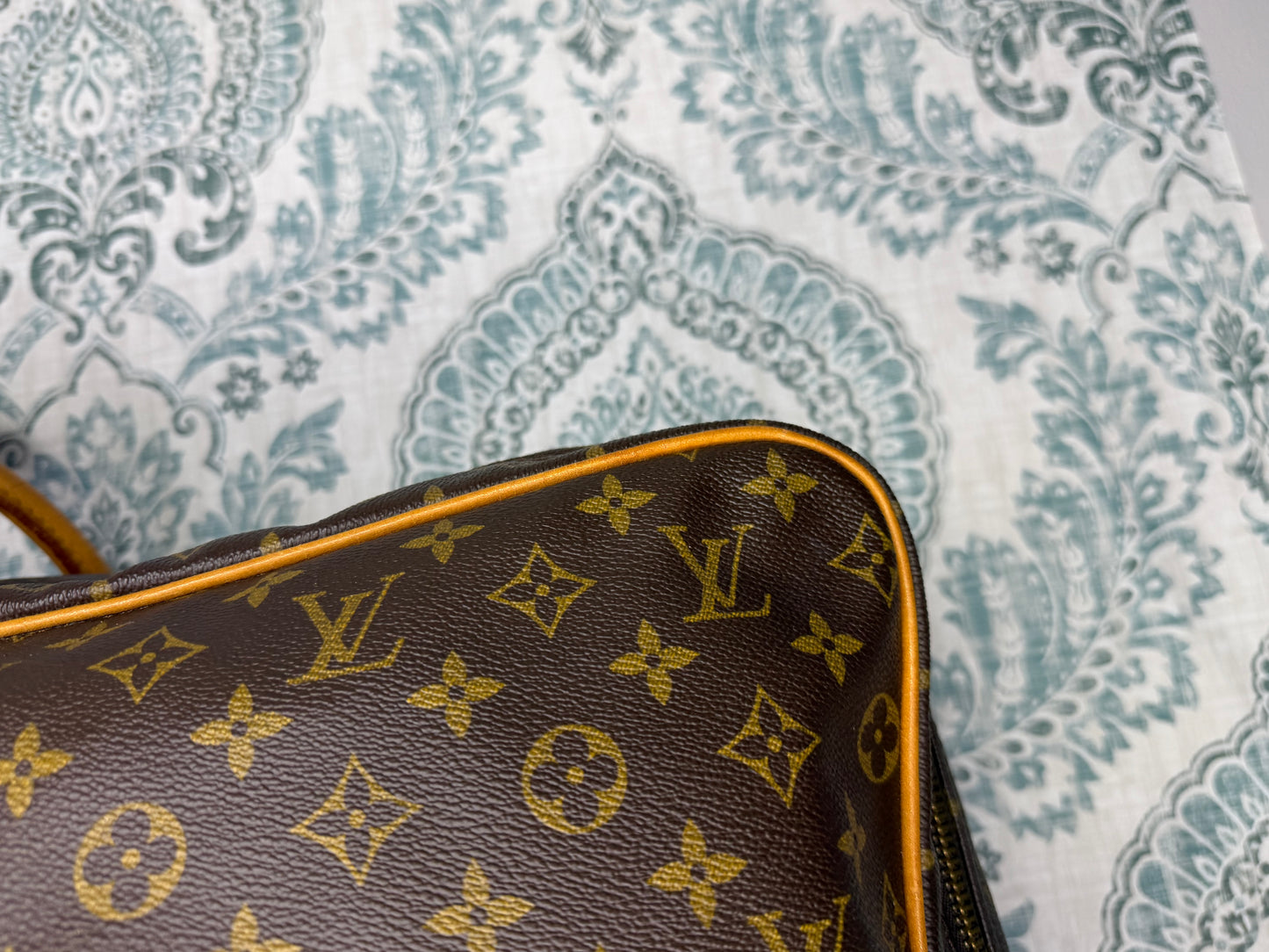 Louis Vuitton Sirius 65 Soft Suitcase/Travel Bag