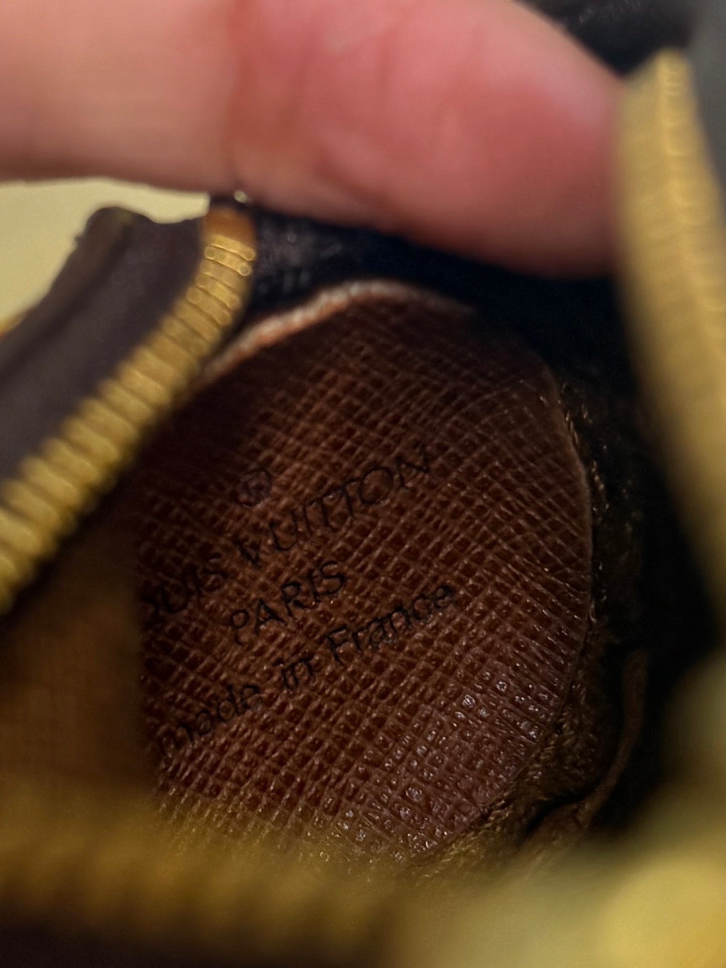 Louis Vuitton Etui 3 Balles De Golf Ball Pouch