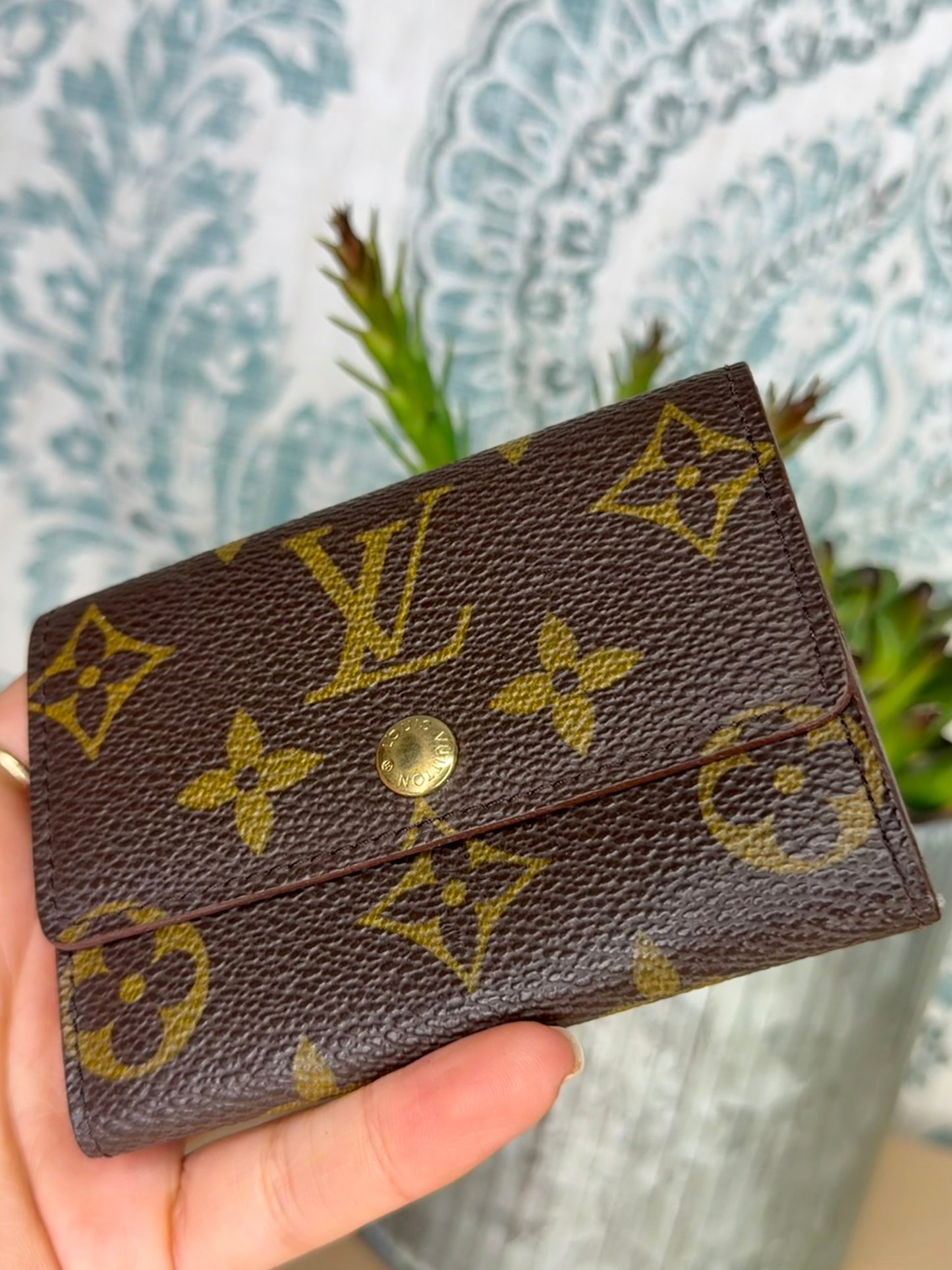 Louis Vuitton Porte Monnaie Plat Monogram Card Case #3