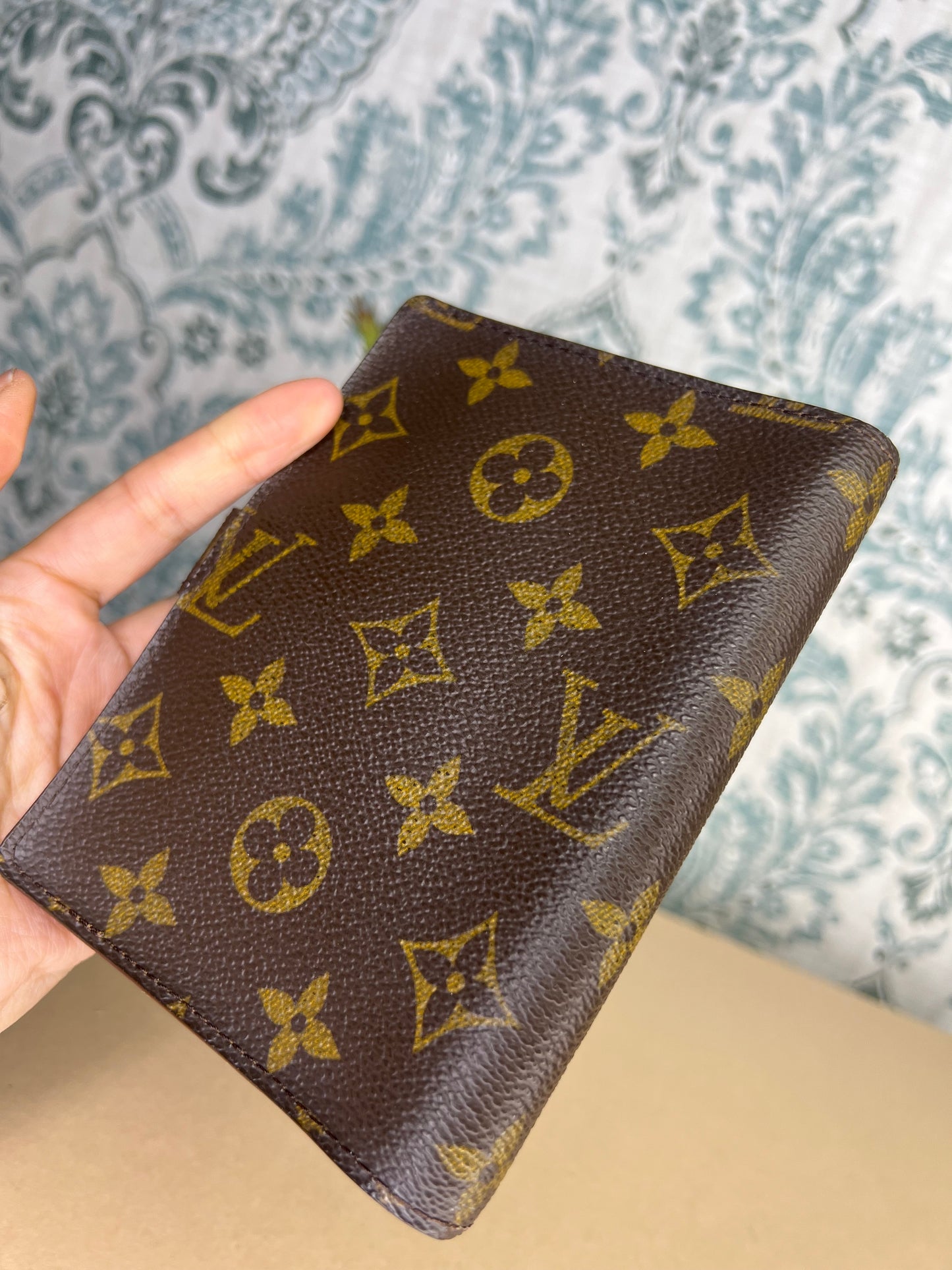 Louis Vuitton Agenda PM