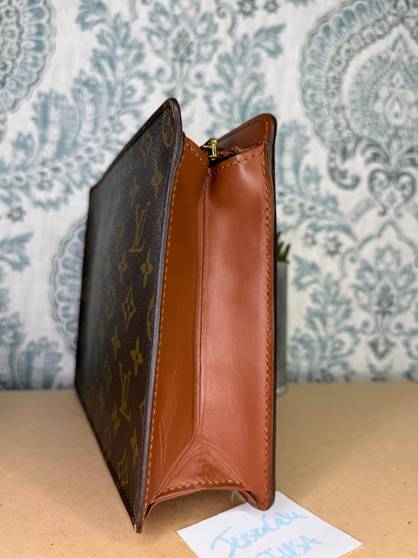 Louis Vuitton Pochette Homme Clutch