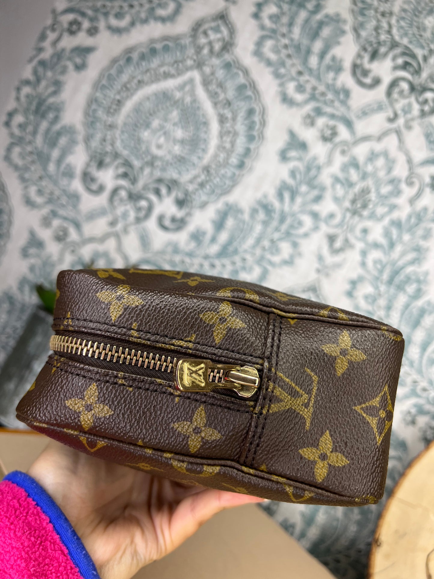 Louis Vuitton Trousse 23