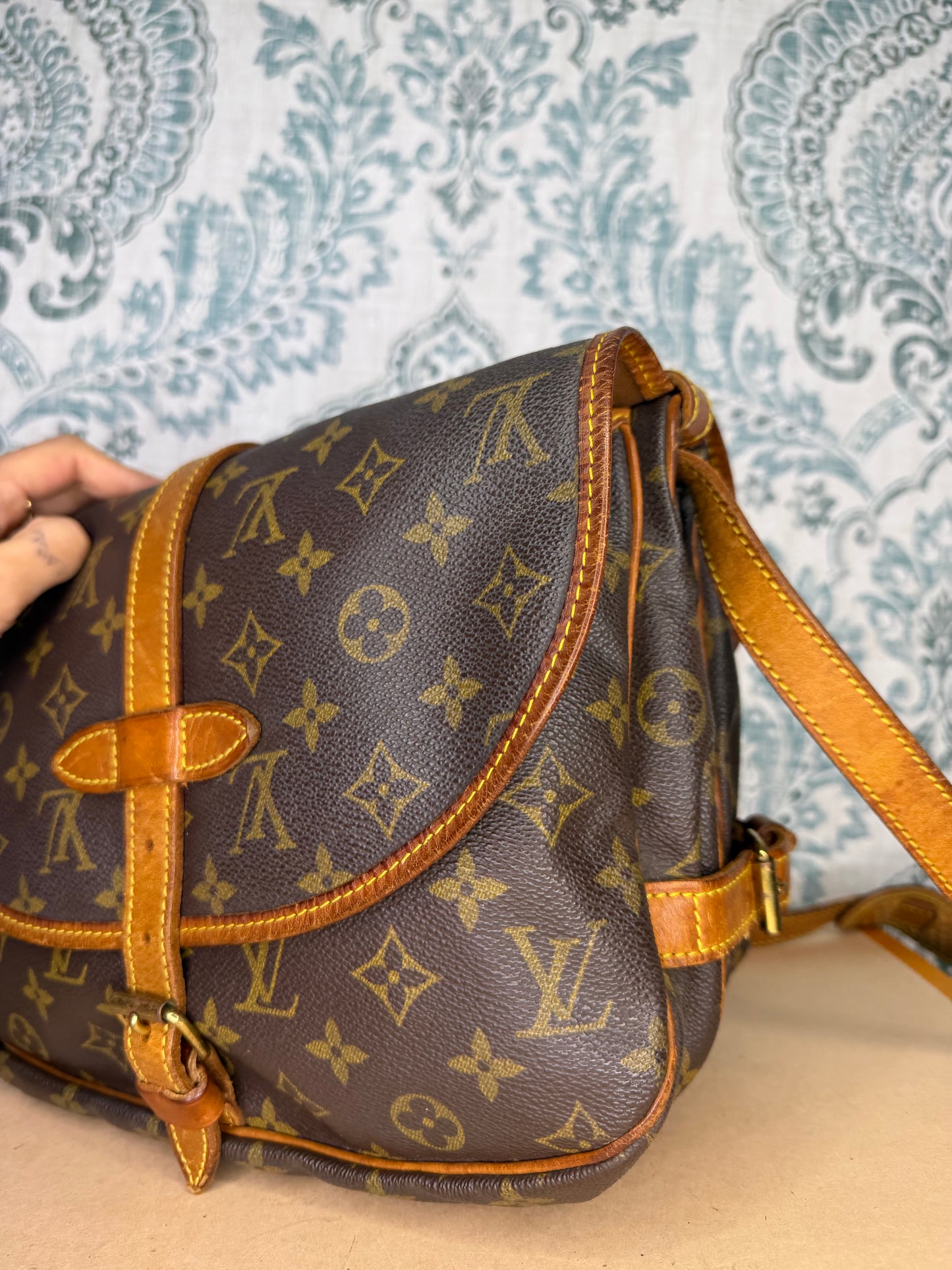 Louis Vuitton Saumur 30