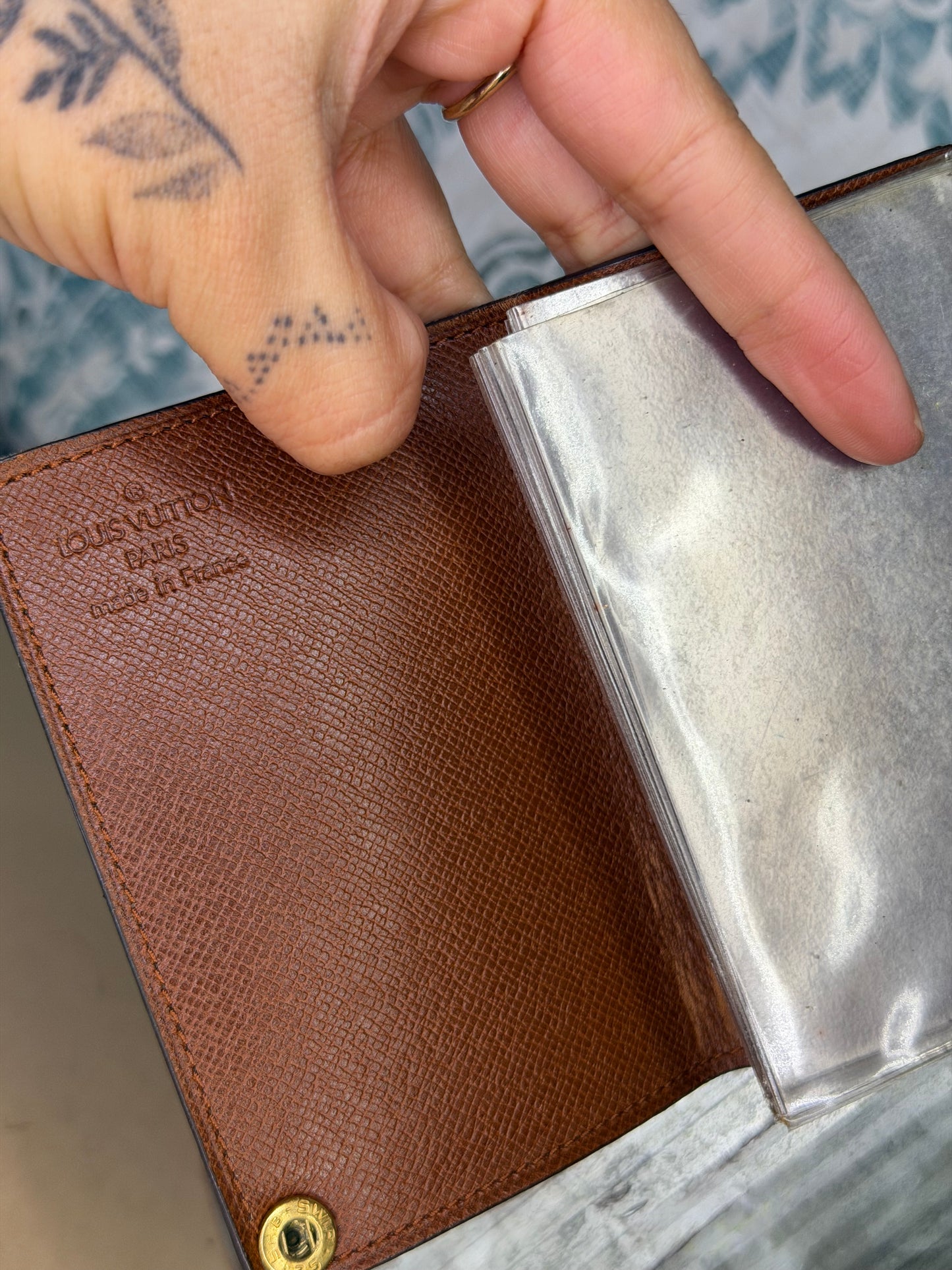 Louis Vuitton Porte Cartes Pression