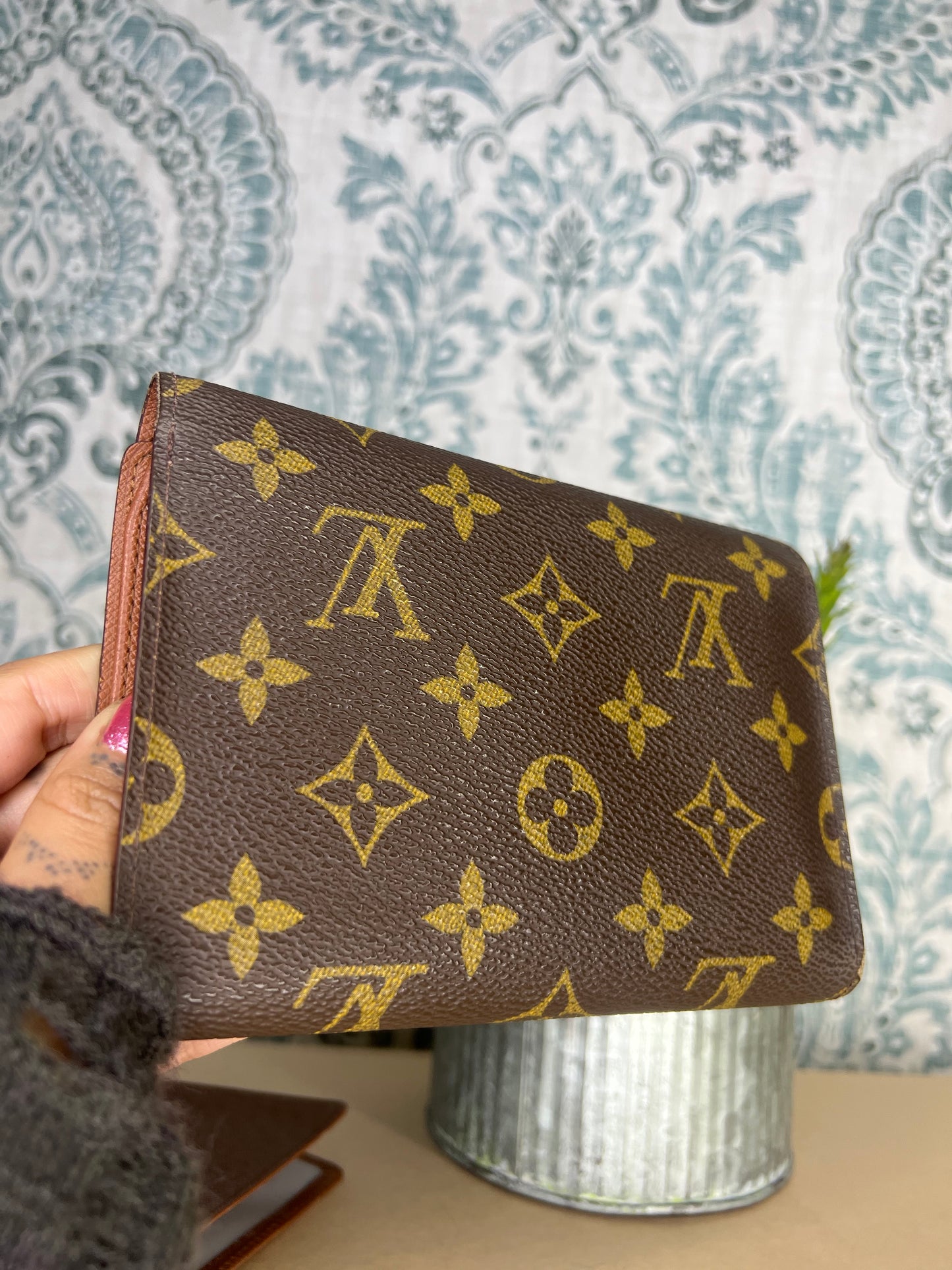 Louis Vuitton Monogram Passport Trifold Wallet #6