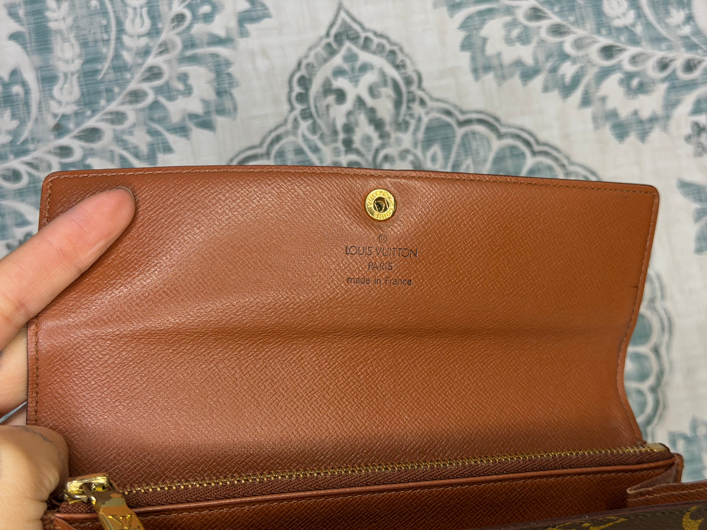 Louis Vuitton Sarah Wallet