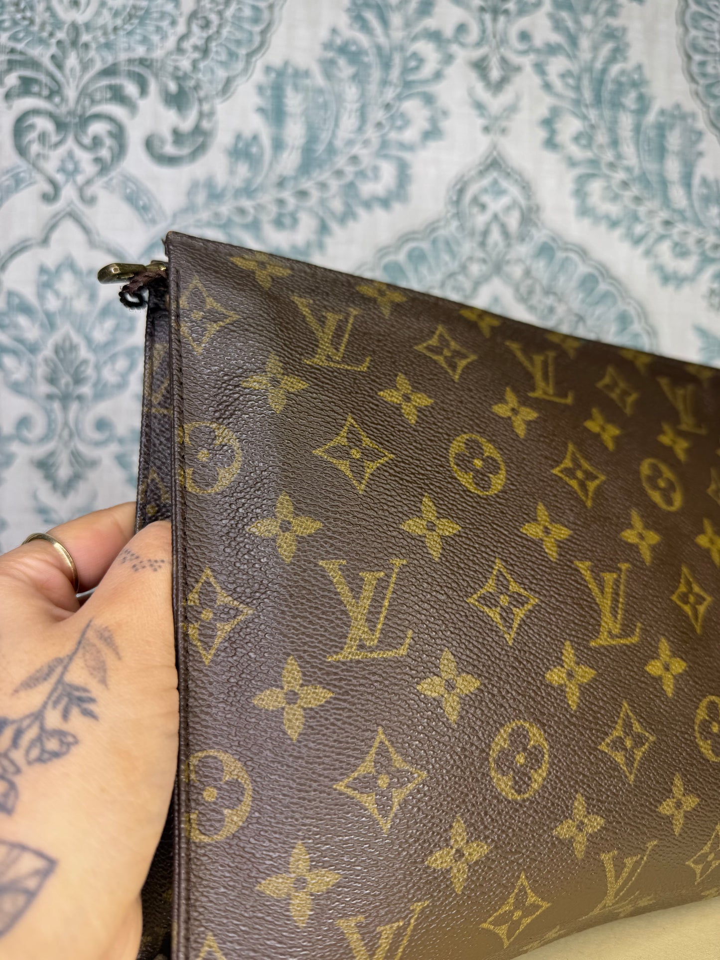 Louis Vuitton Monogram Toiletry 26
