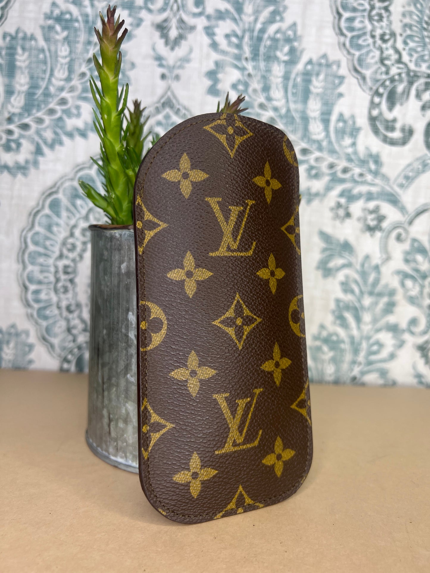 Louis Vuitton Etui Lunette Glasses Case