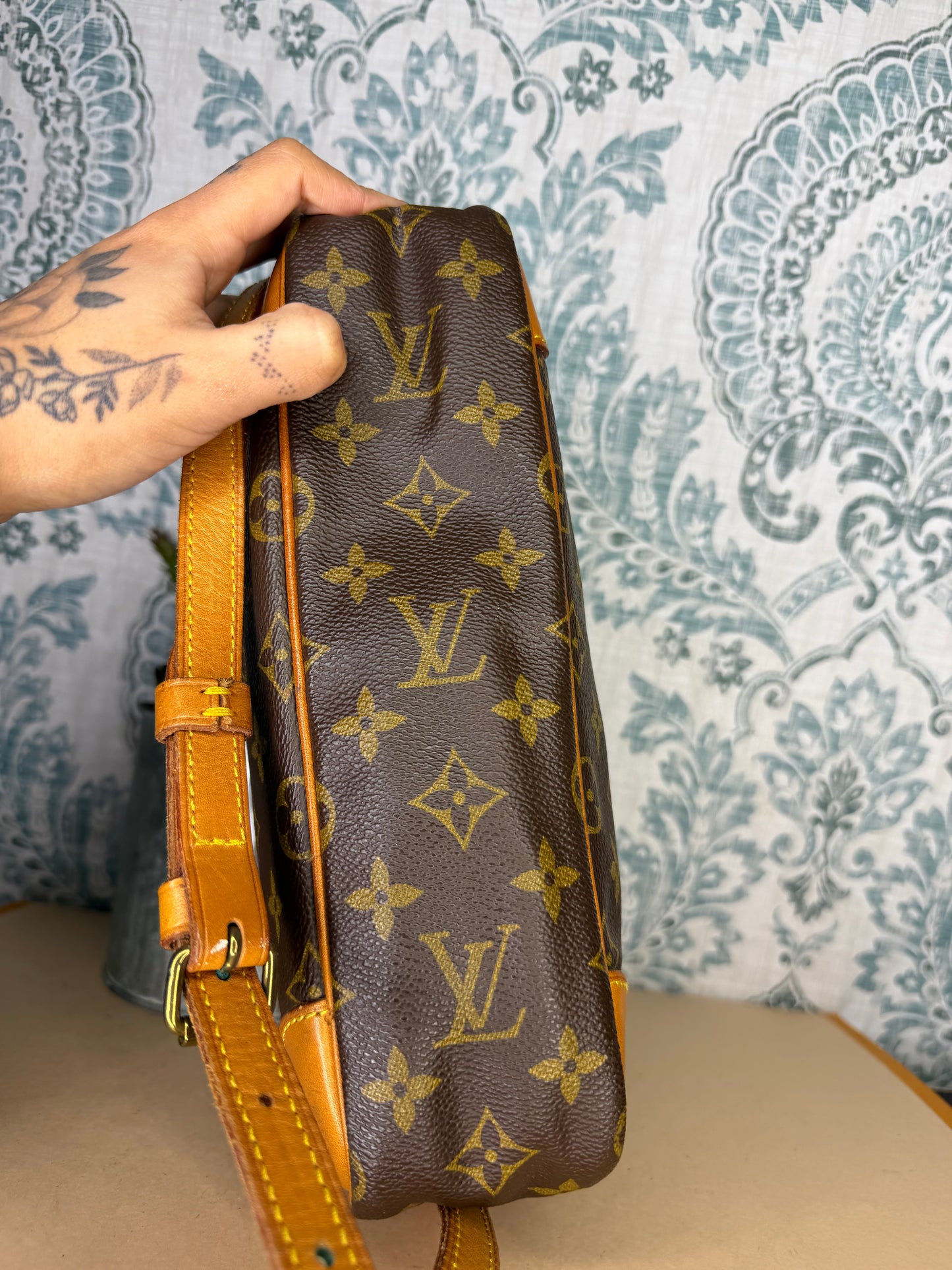Louis Vuitton Trocadero 27