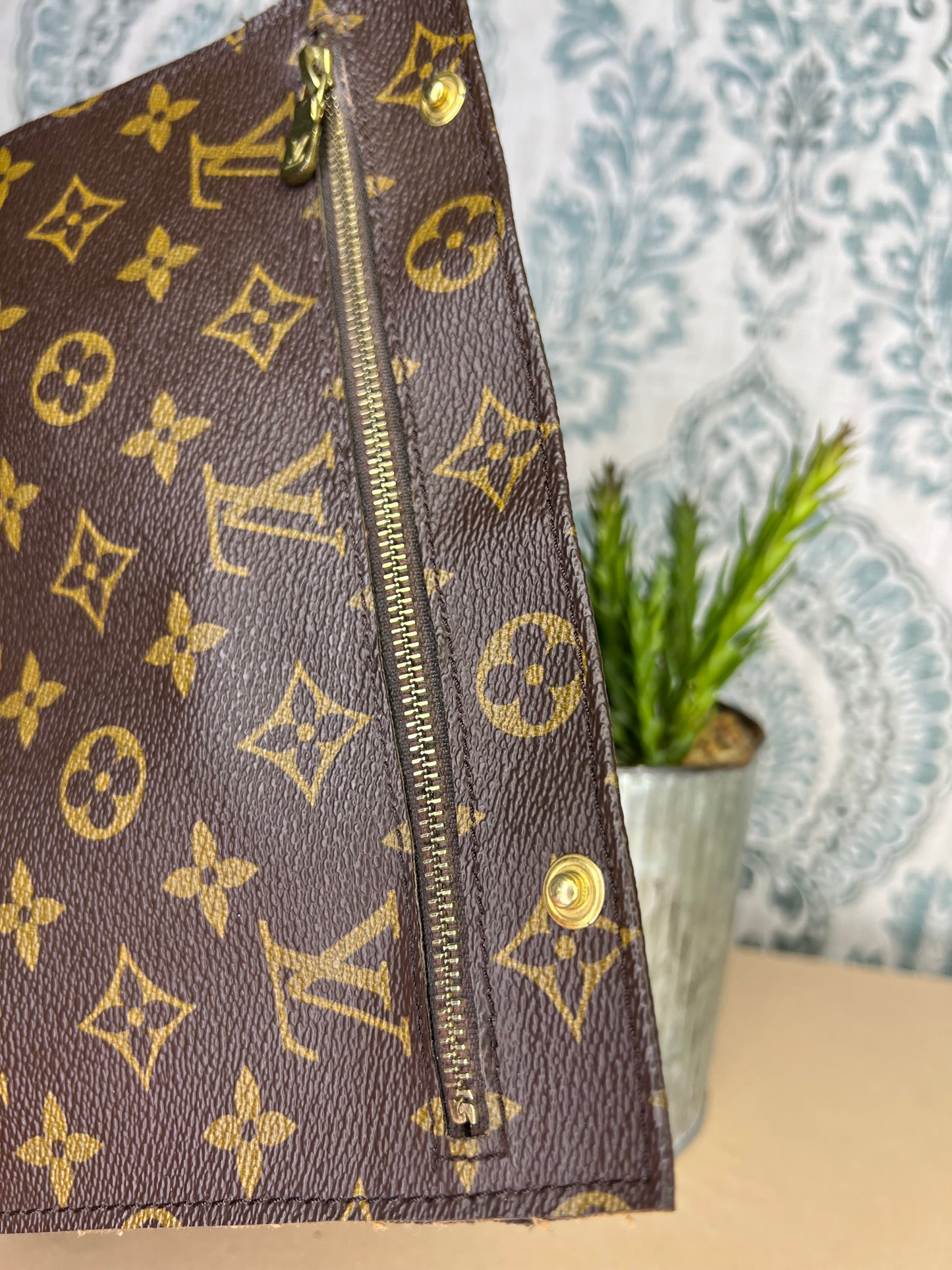 Louis Vuitton Randonnee Pouch