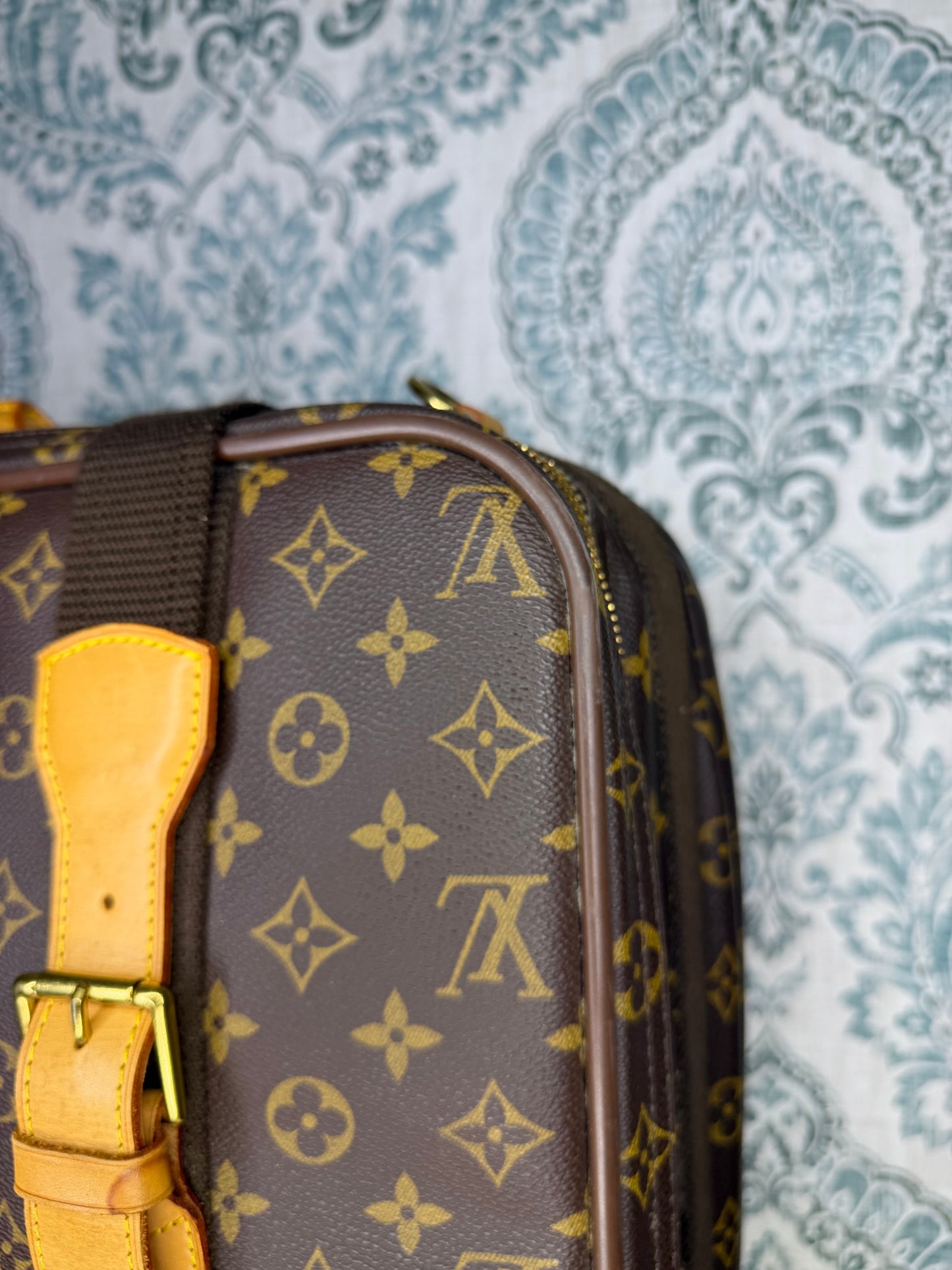 Louis Vuitton Satellite 53 Suit Case