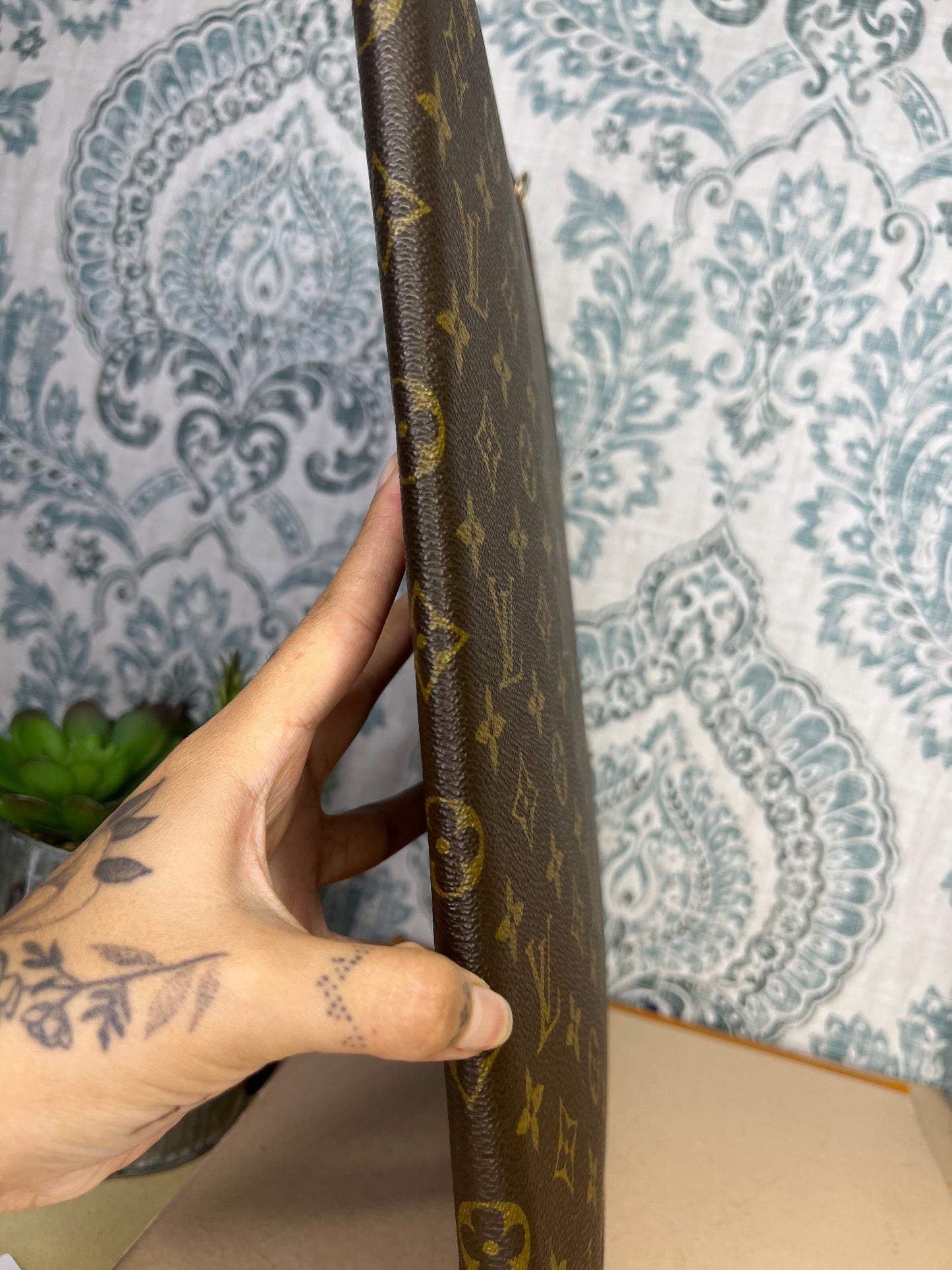 Louis Vuitton Portfolio Vintage Case
