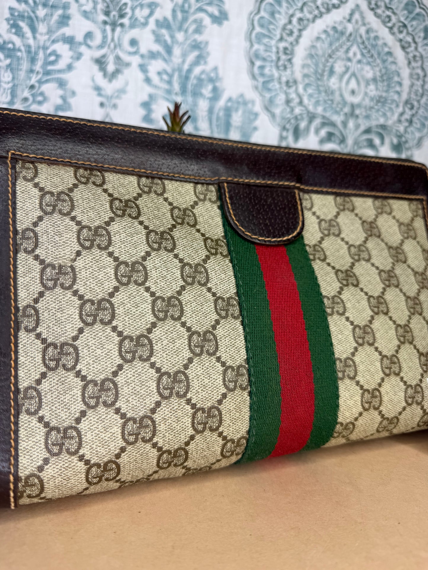 Gucci Supreme Sherry Line Clutch #2 (Parfums)
