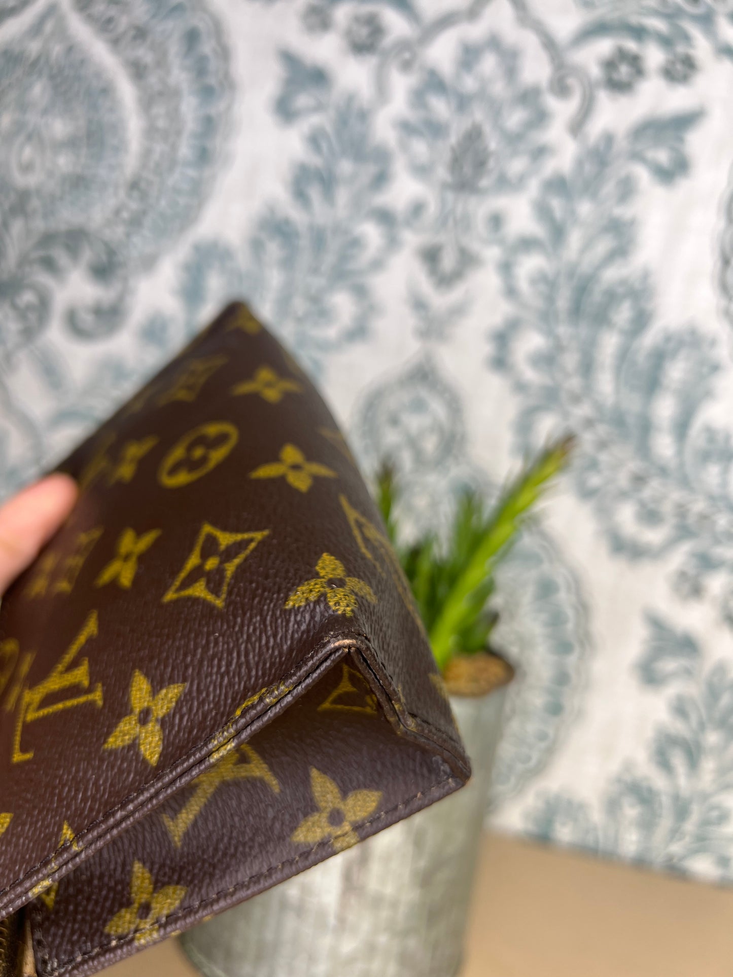 Louis Vuitton Toiletry 15