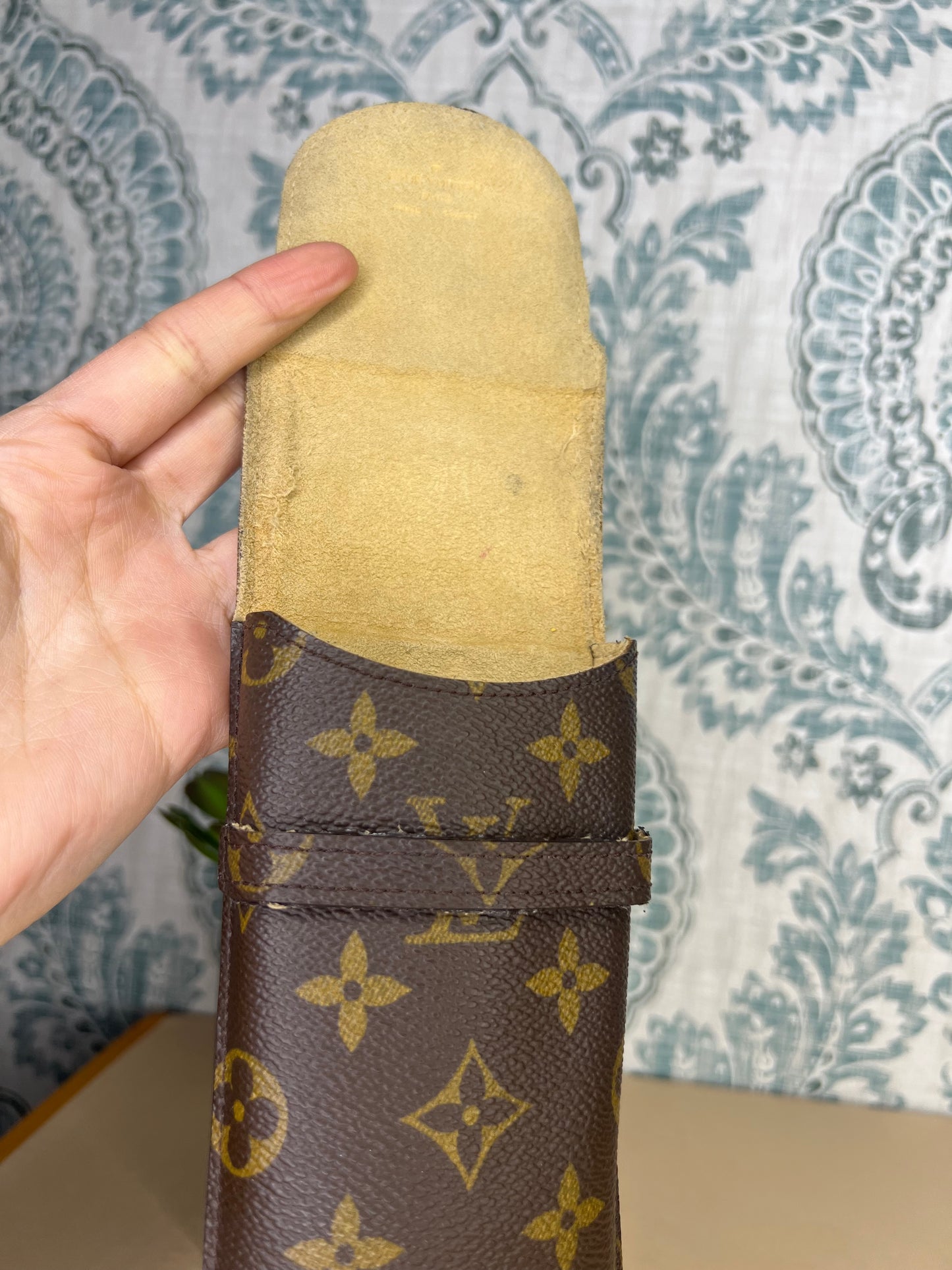 Louis Vuitton Etui Lunette Rabat Glasses Case