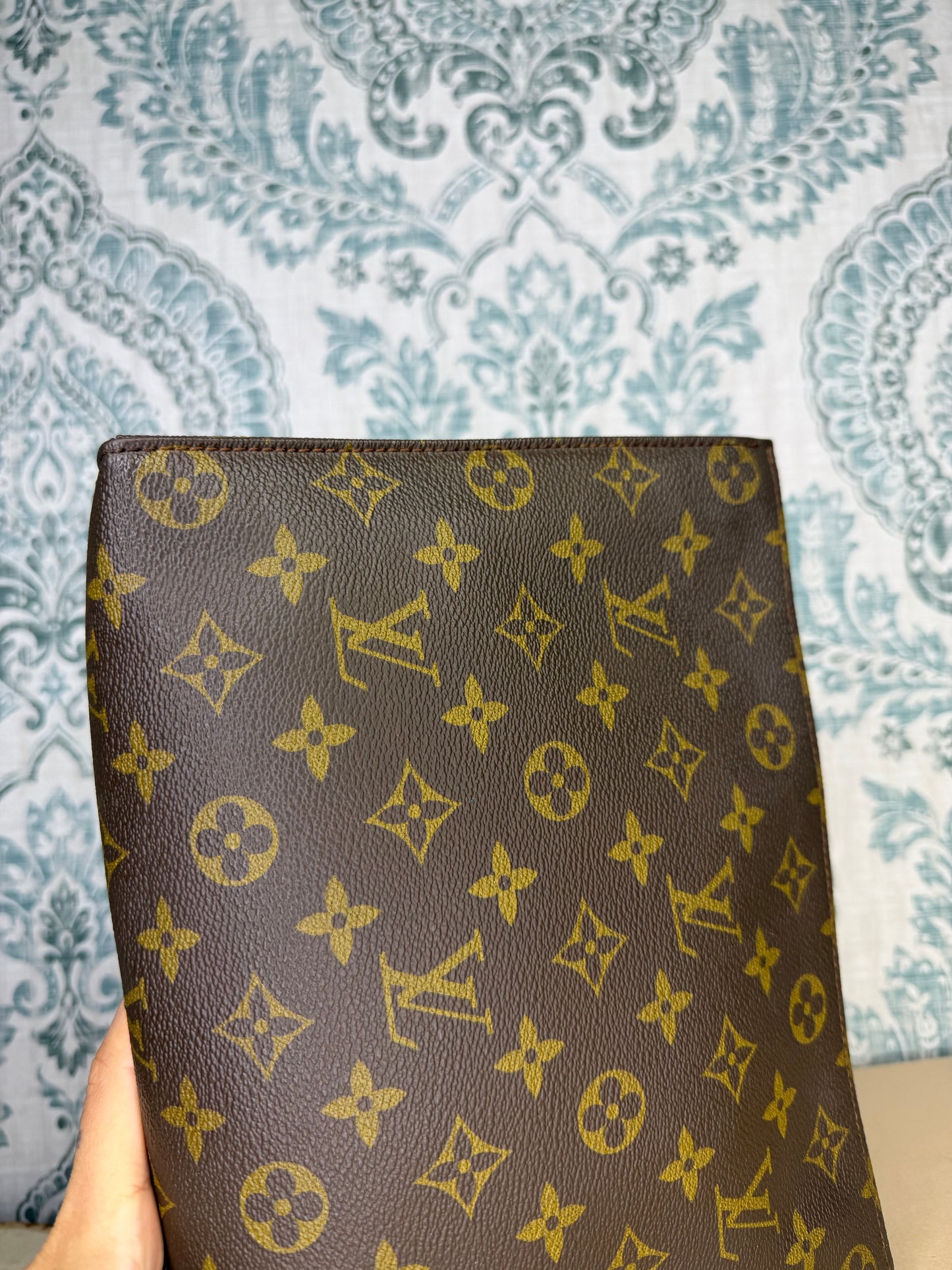 Louis Vuitton Toiletry 26 #2 (needs new zipper)