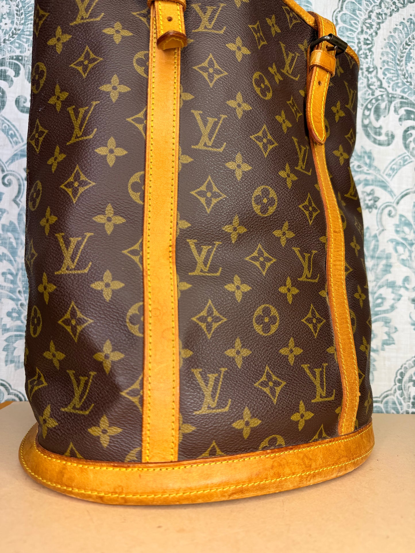 Louis Vuitton Bucket GM