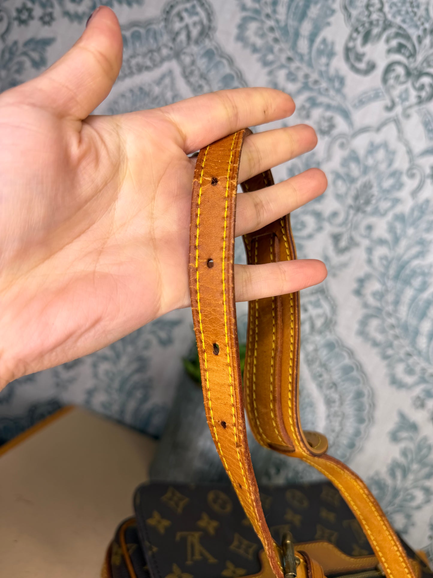 Louis Vuitton Saint Germain 24