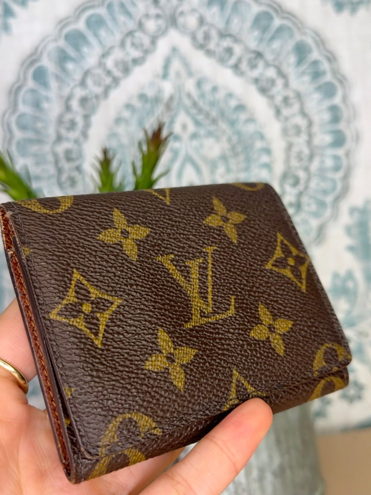 Louis Vuitton Monogram Card Holder