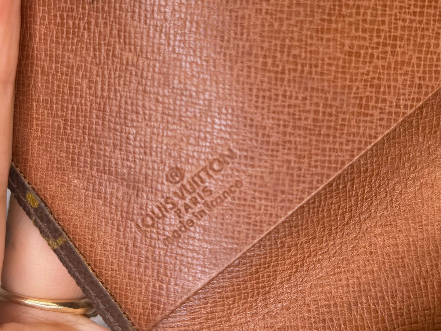Louis Vuitton Pochette Rabat 23