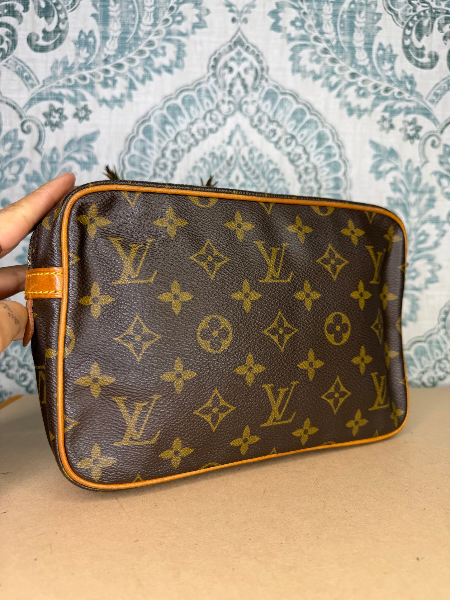 Louis Vuitton Compiegne 23