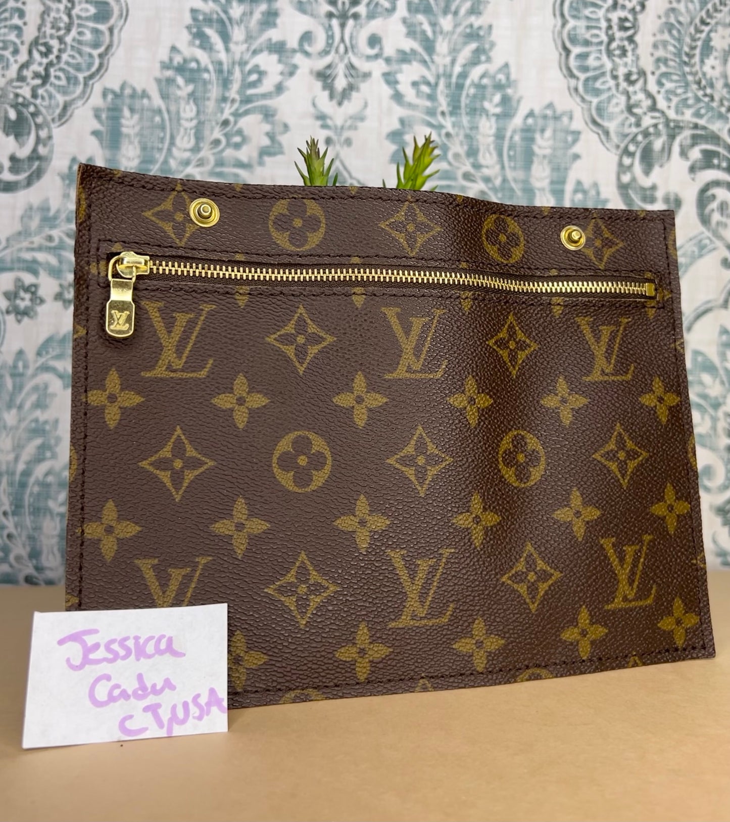 Louis Vuitton Randonnee Pouch I9