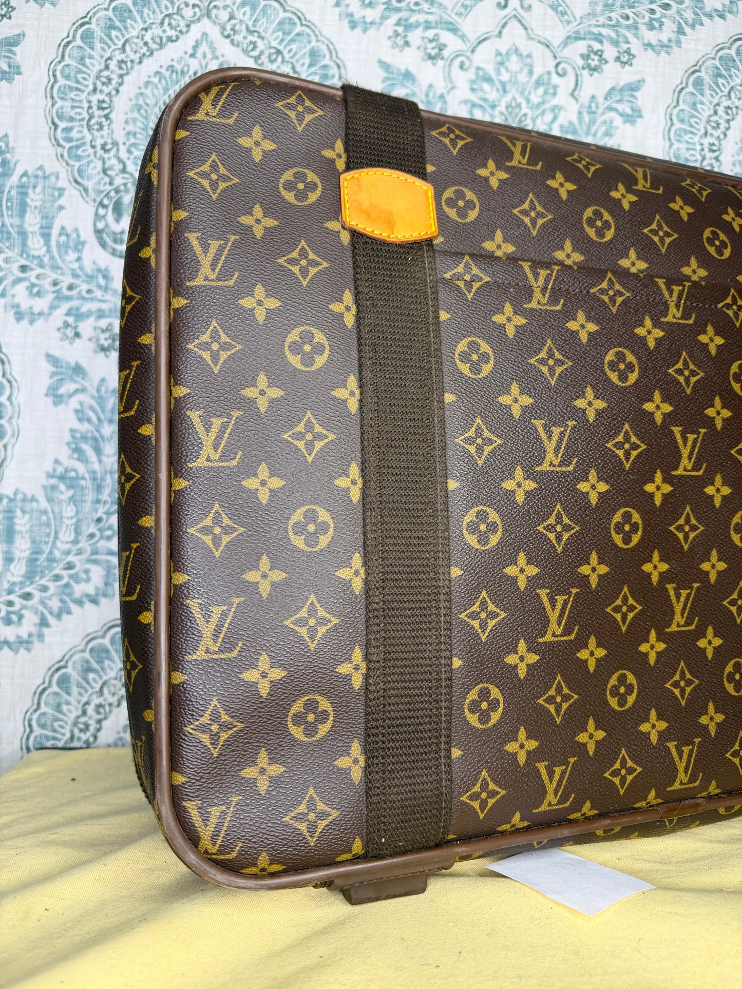 Louis Vuitton Satellite 53 Suit Case