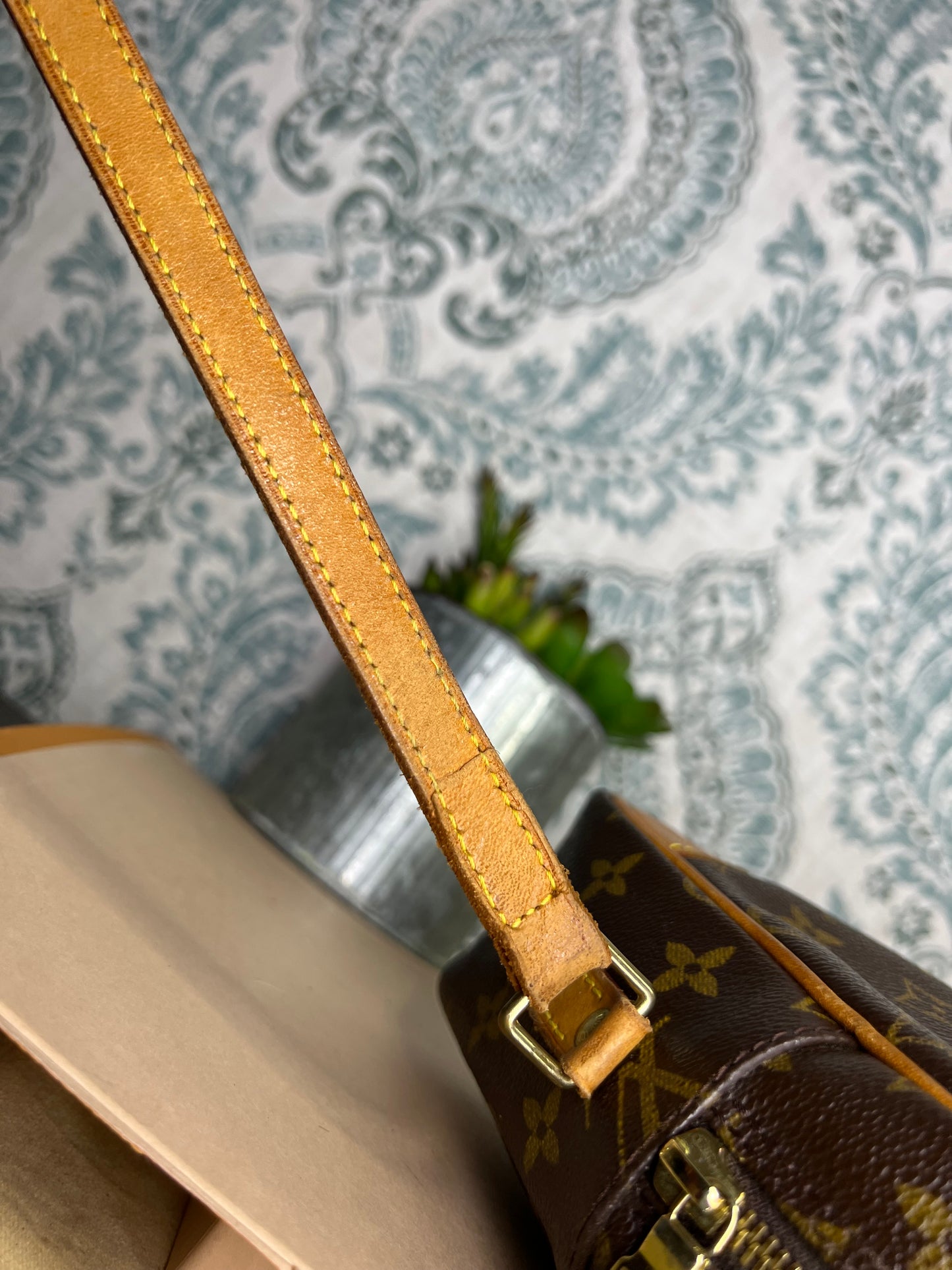 Louis Vuitton Trocadero 27