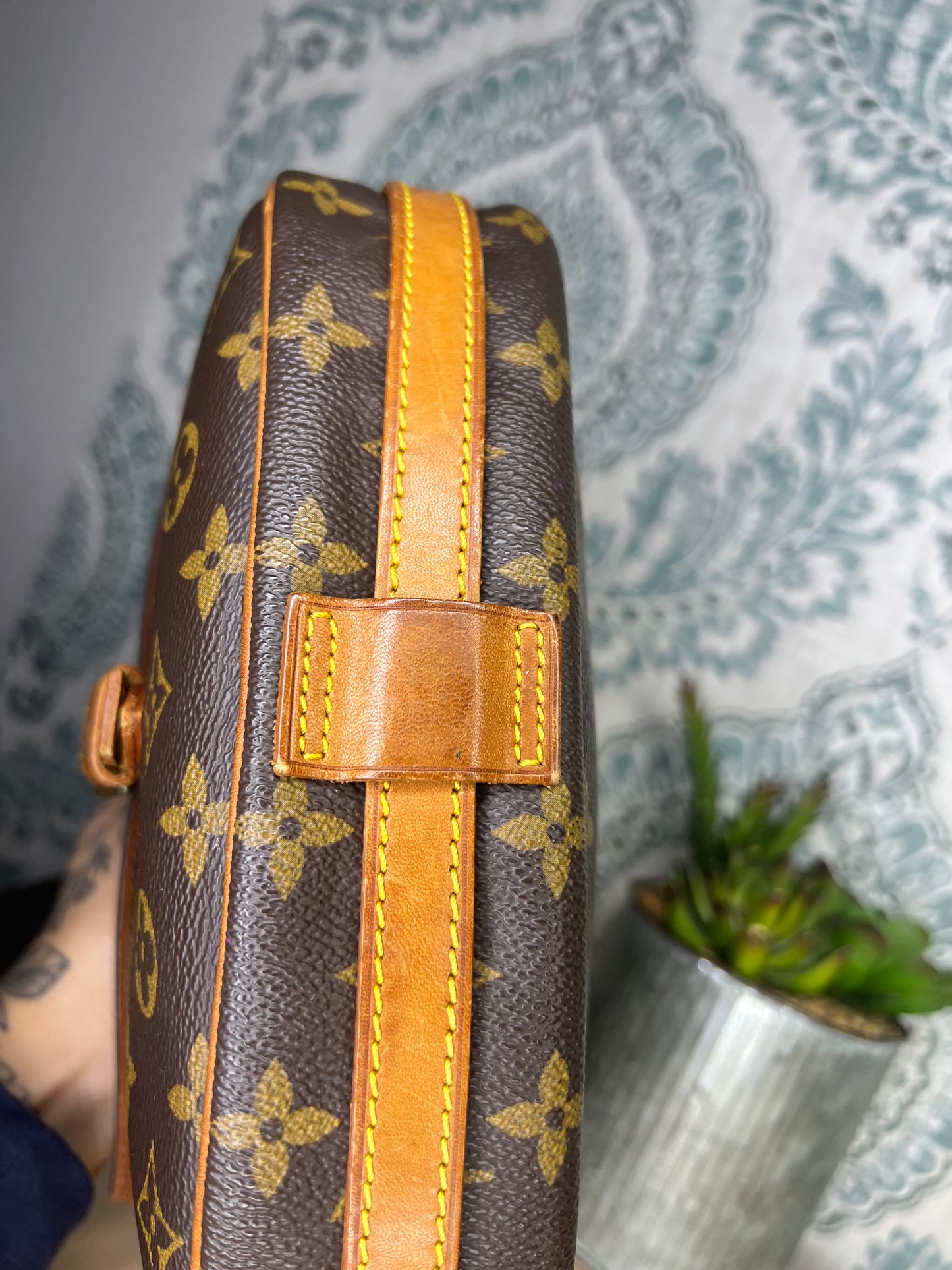 Louis Vuitton Jeune Fille MM