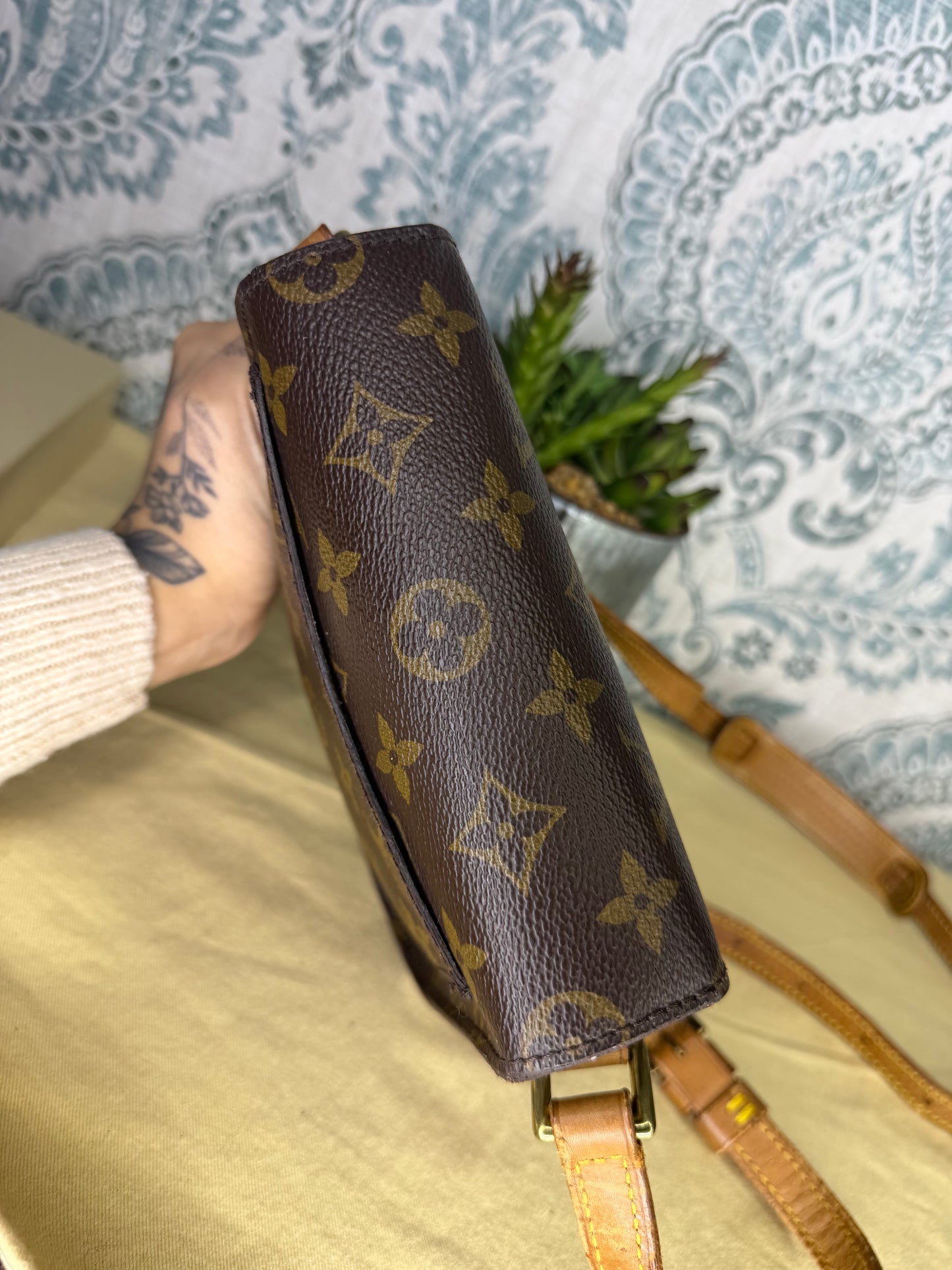 Louis Vuitton Saint Cloud PM