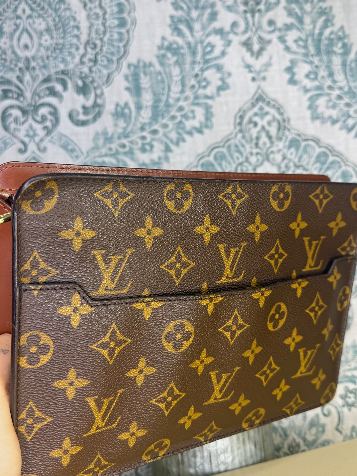 Louis Vuitton Pochette Homme Clutch