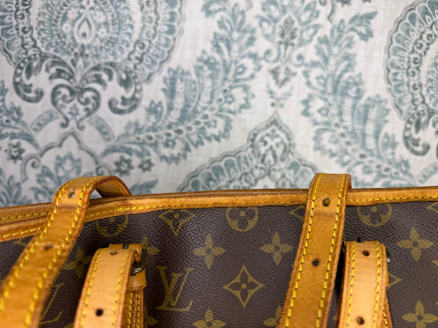 Louis Vuitton Bucket GM