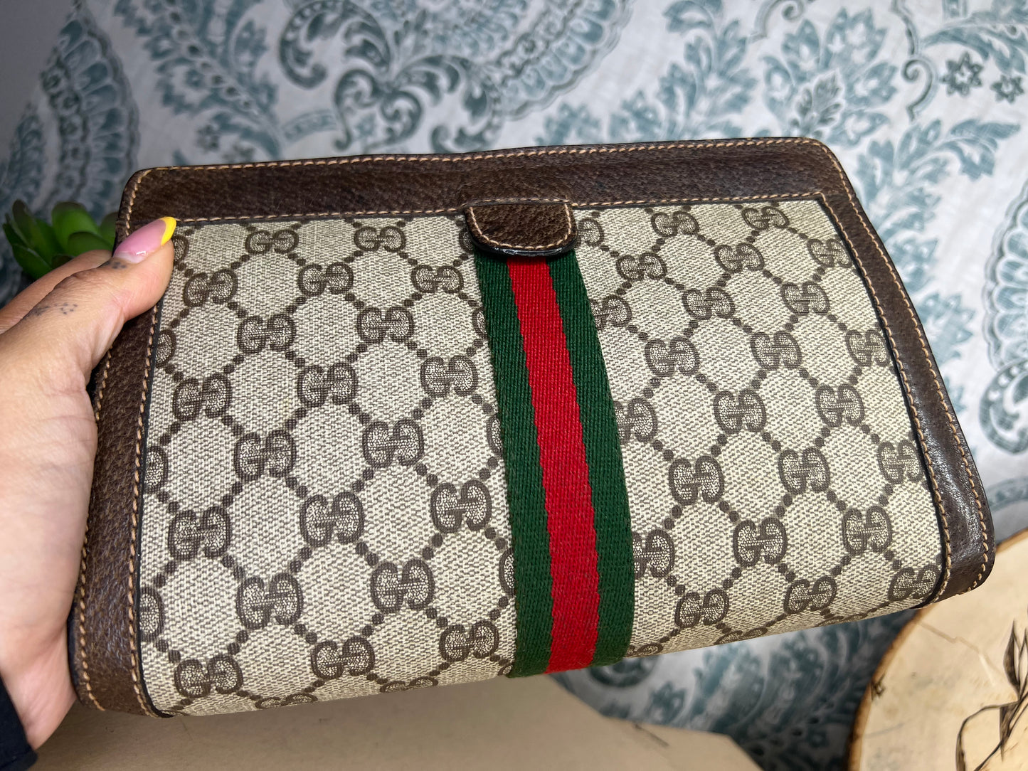 GG Supreme Brown Sherry Line Clutch