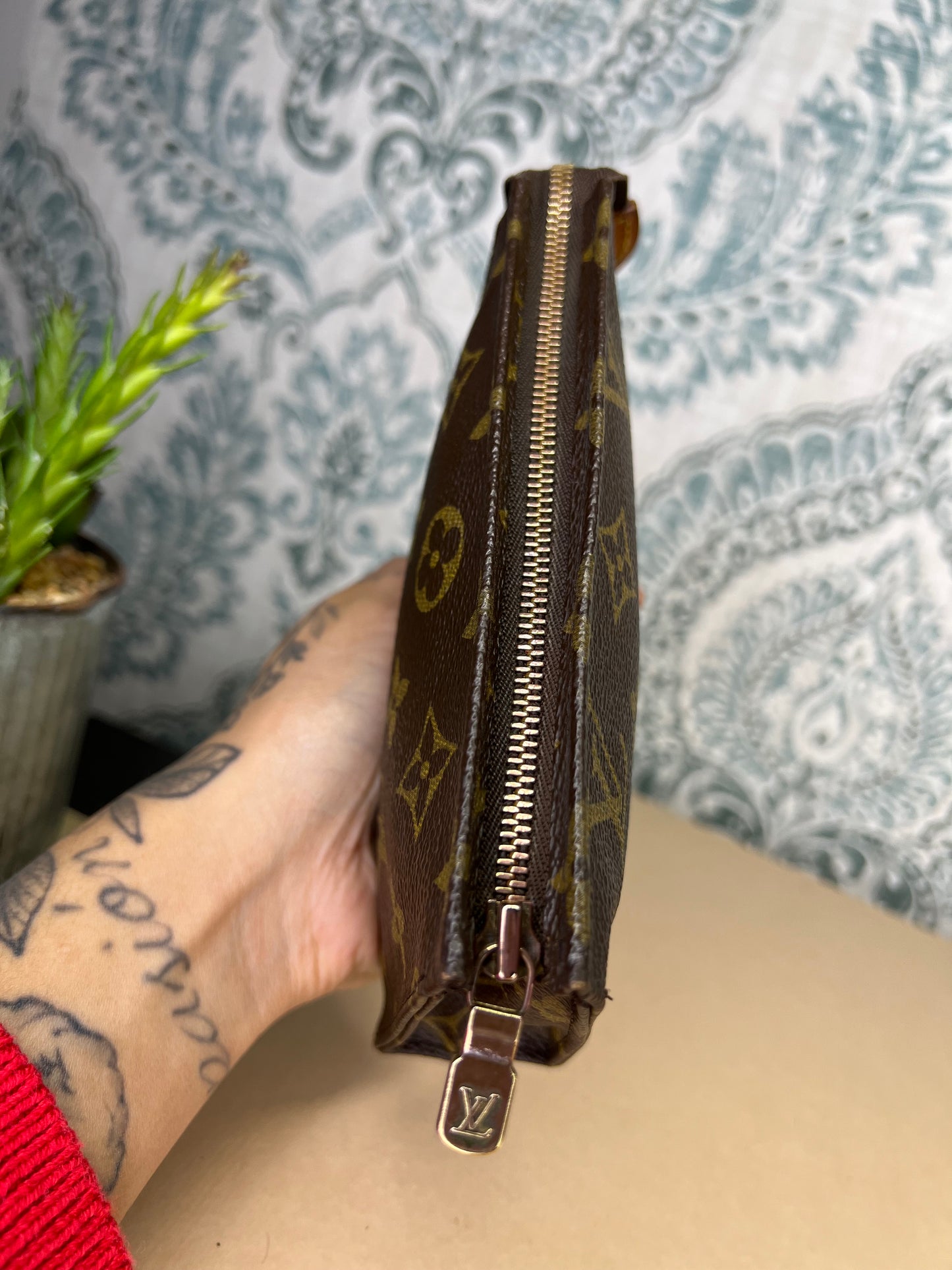 Louis Vuitton Toiletry 15