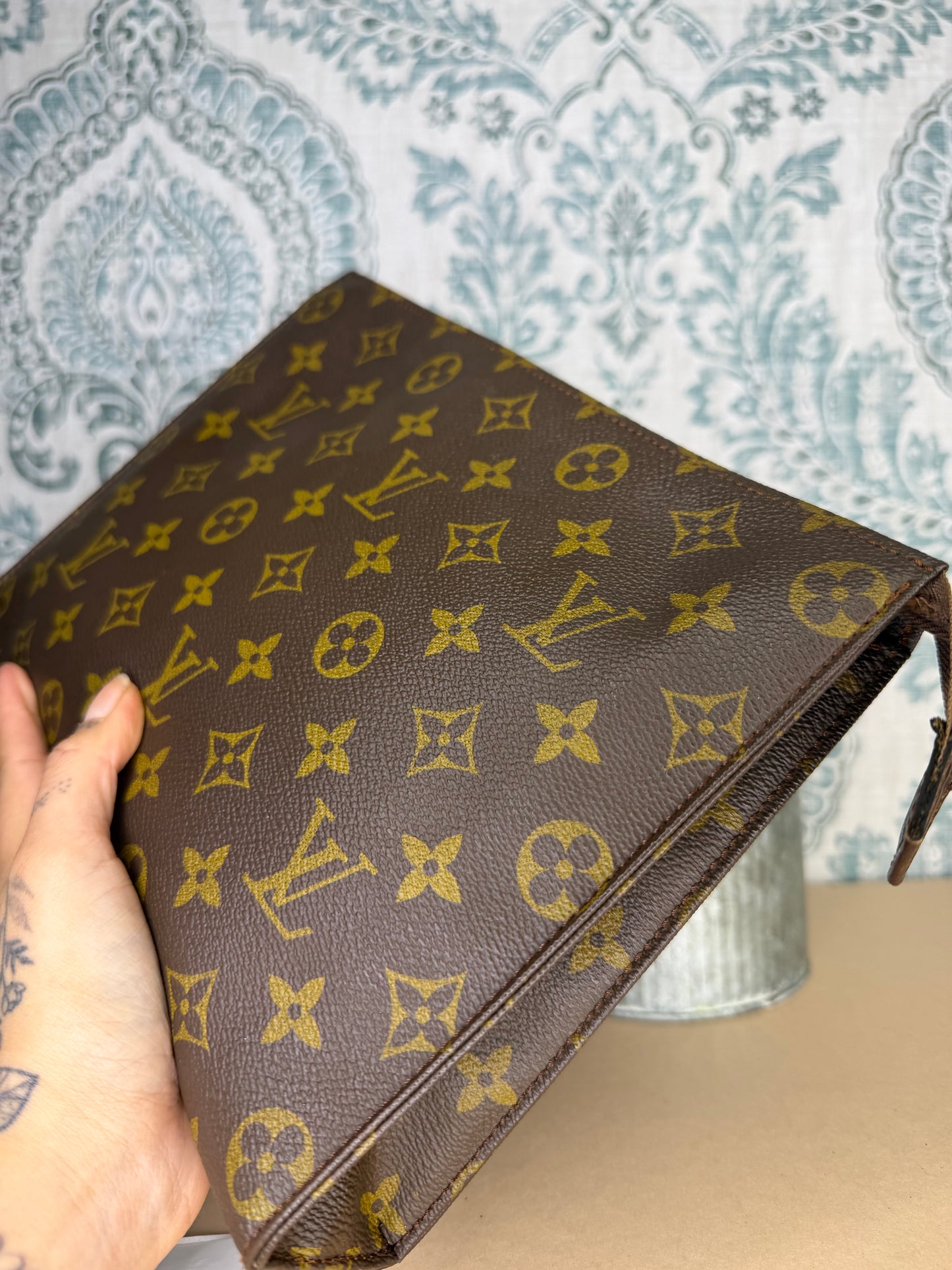 Louis Vuitton Toiletry 26 #2 (needs new zipper)