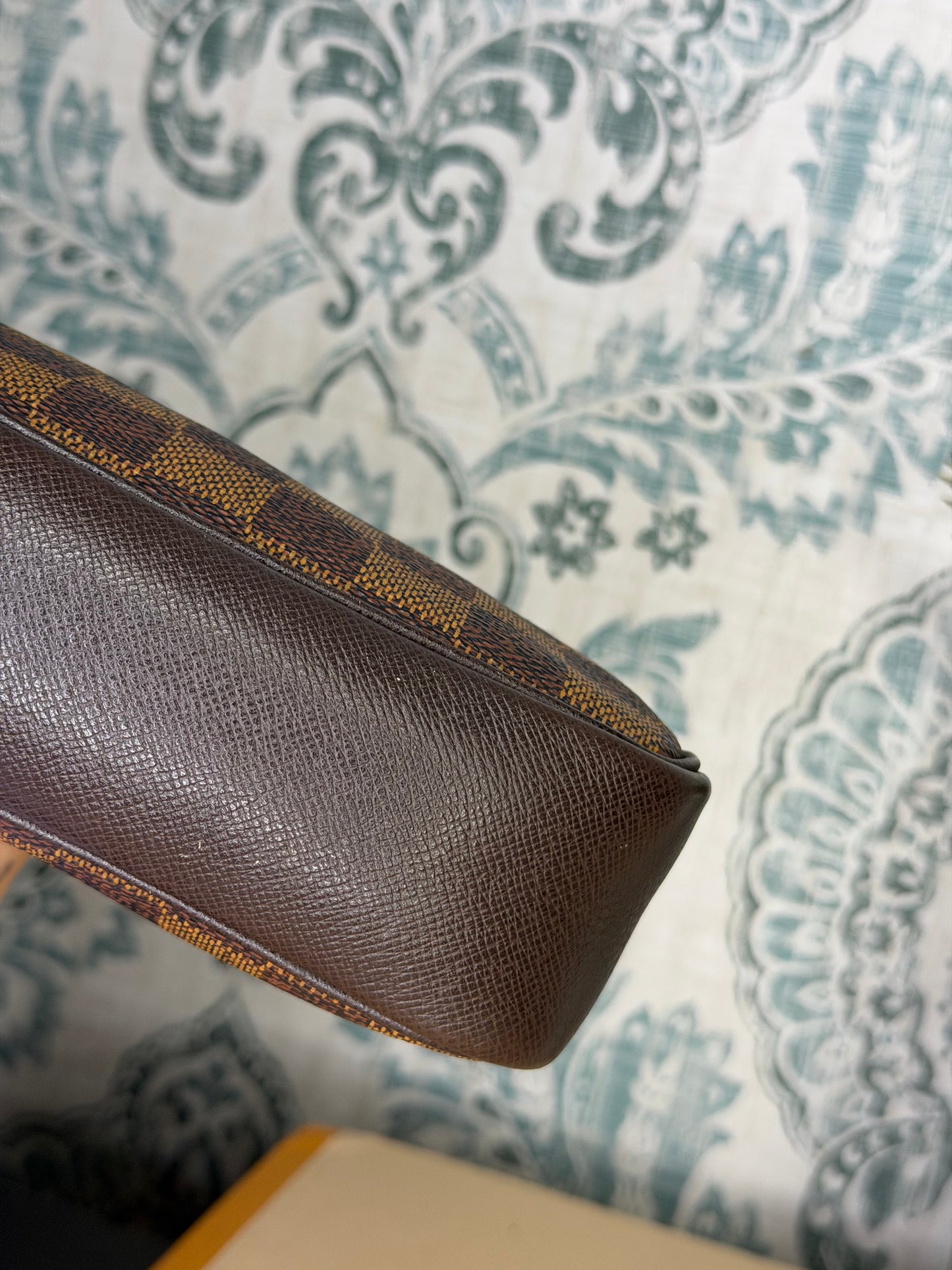 Louis Vuitton Damier Ebene Trousse Pochette