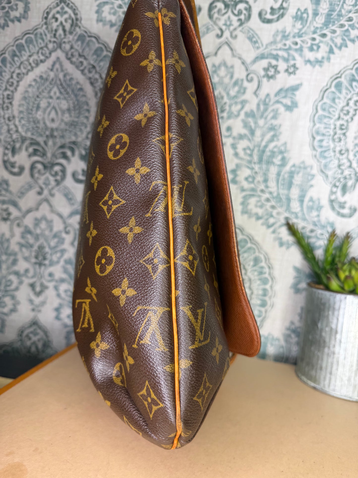Louis Vuitton Musette Salsa GM