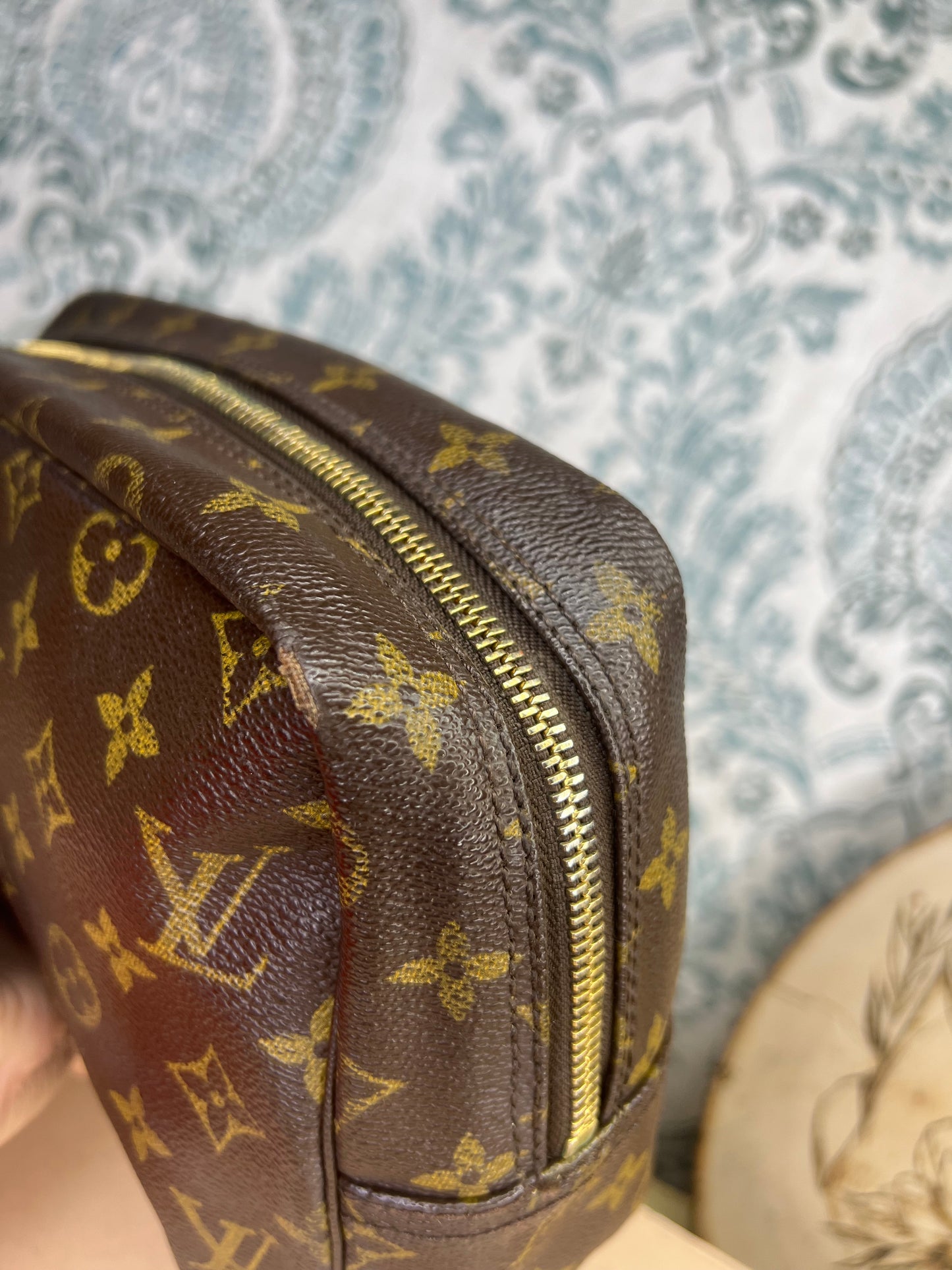 Louis Vuitton Trousse 28