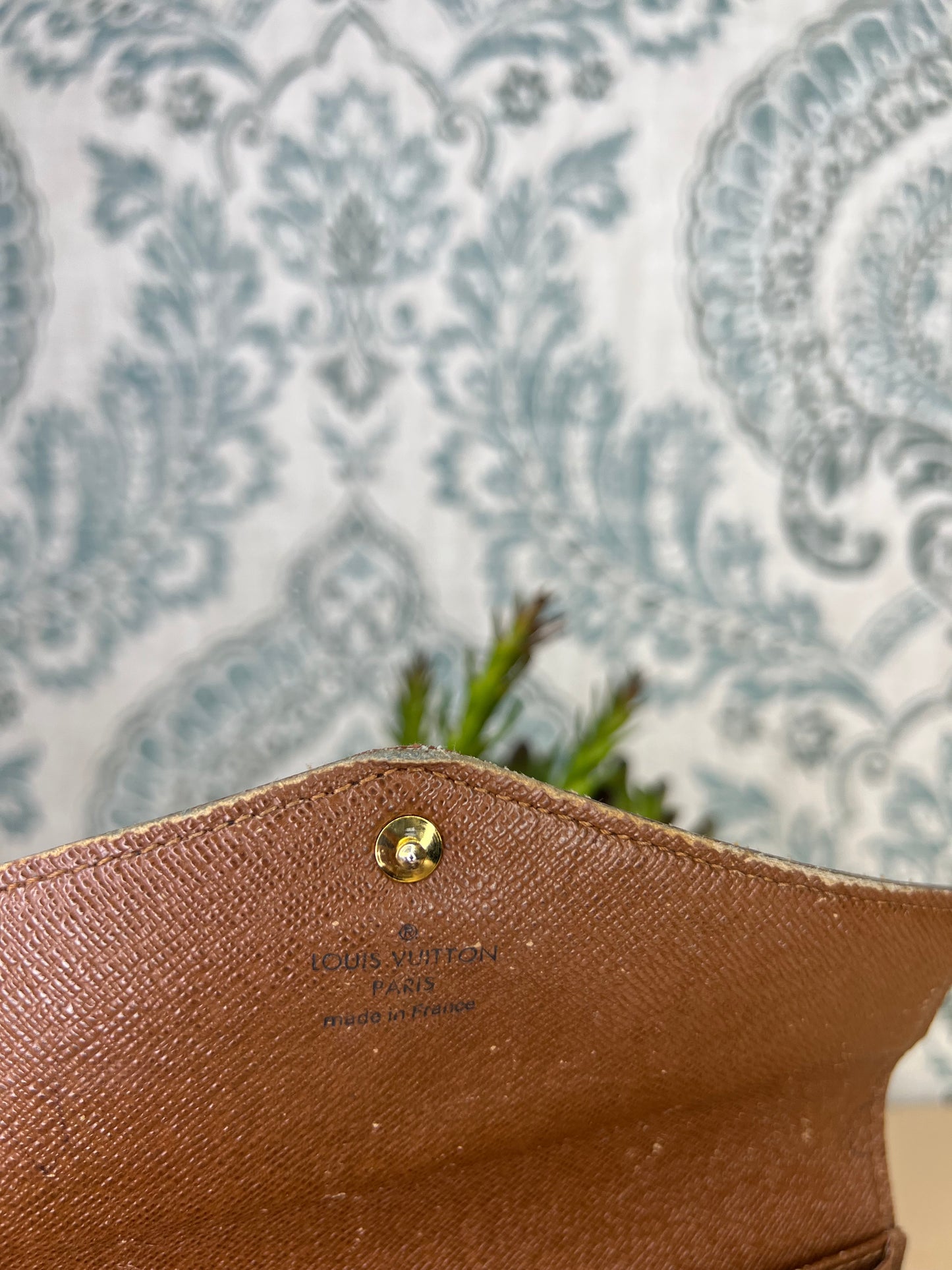 Louis Vuitton Monogram Sarah Wallet NM