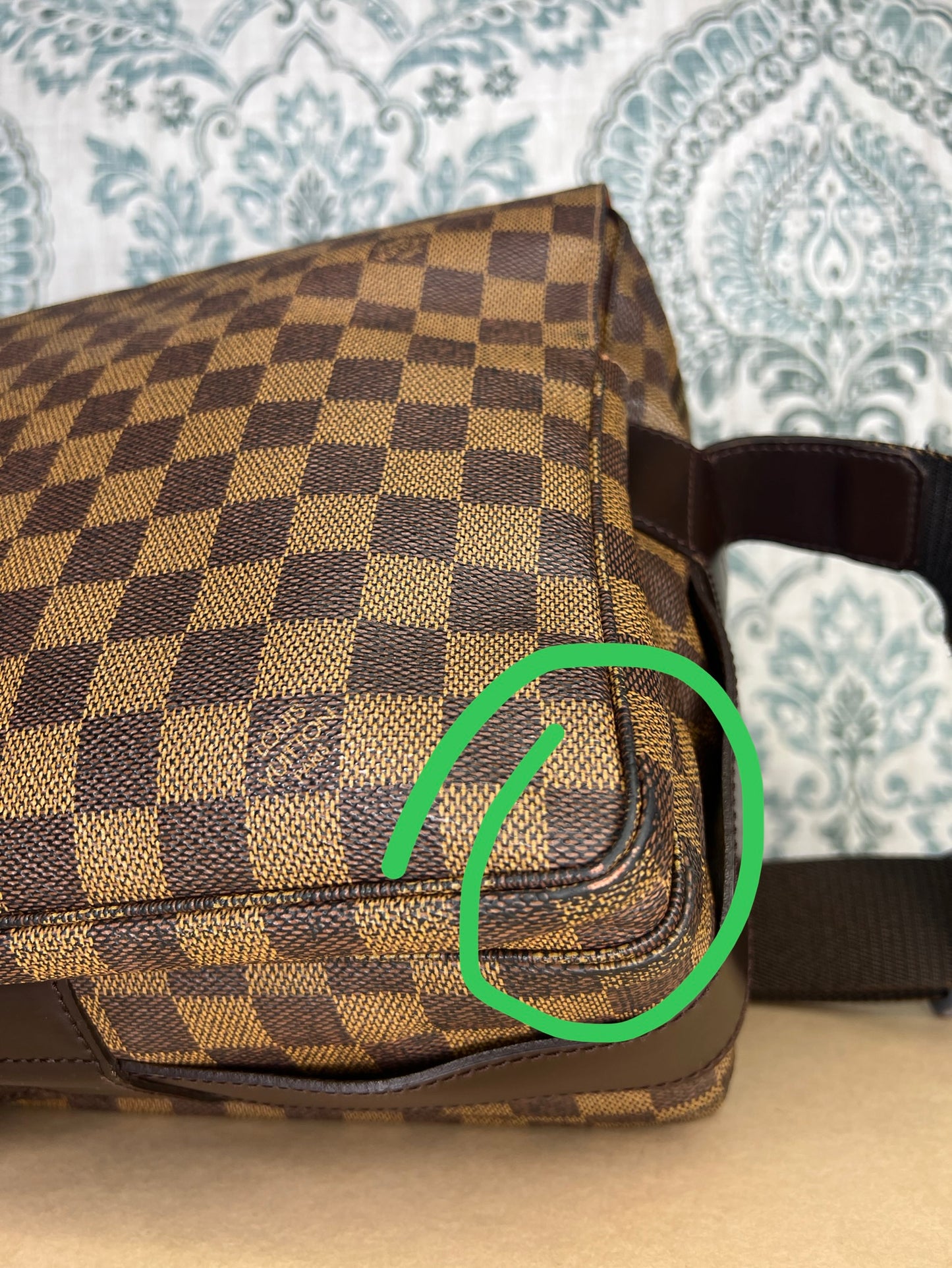 Louis Vuitton Damier Ebene Naviglio