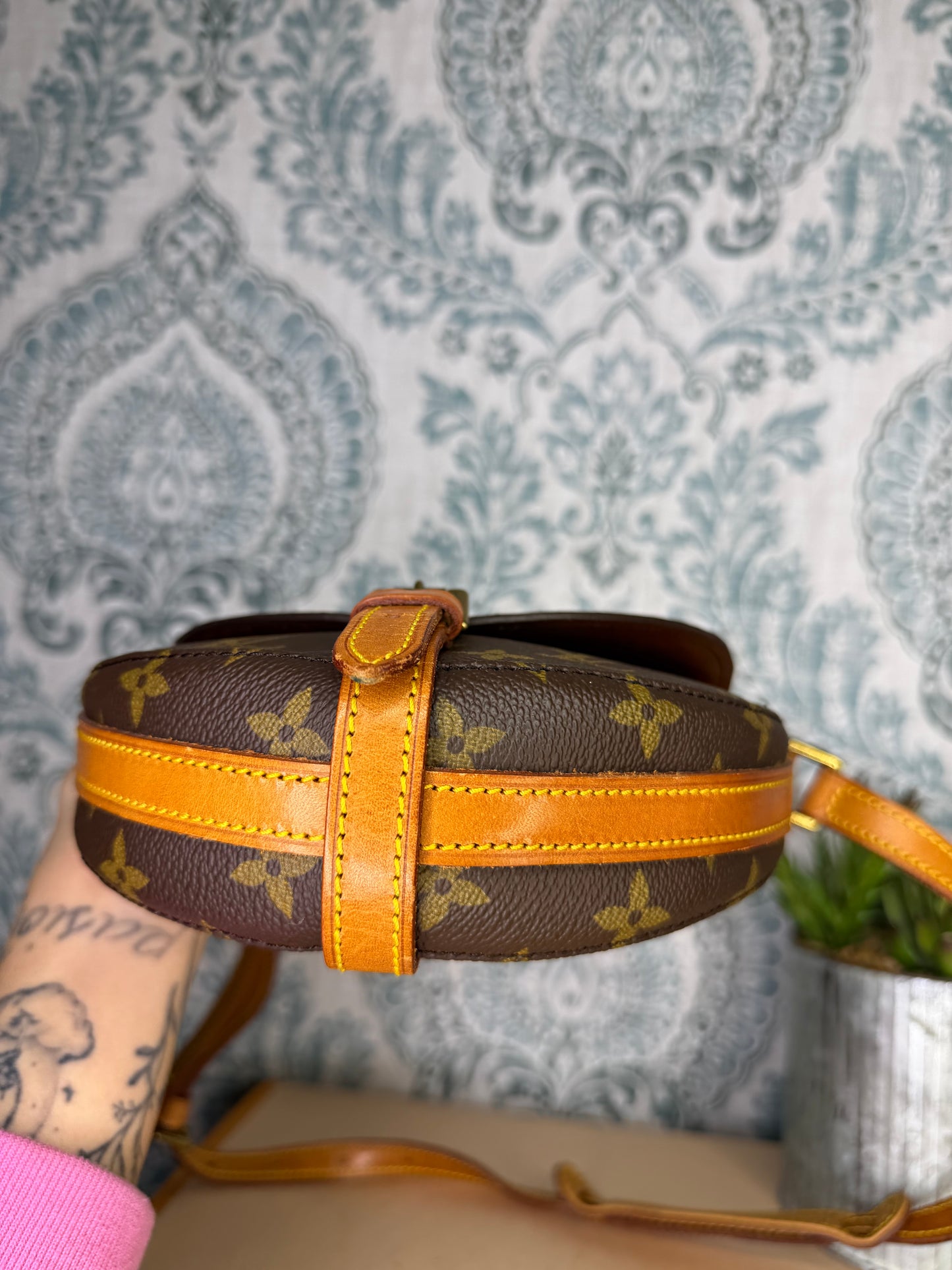 Louis Vuitton Chantilly PM