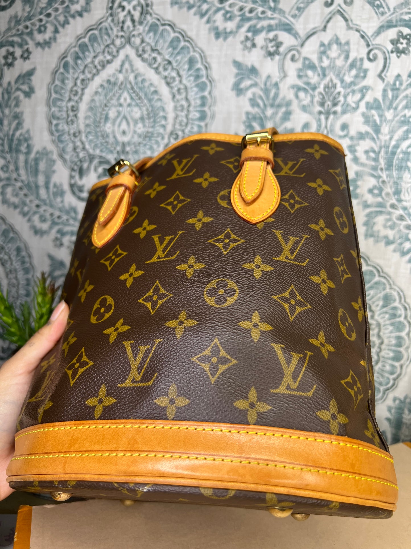 Louis Vuitton Bucket PM