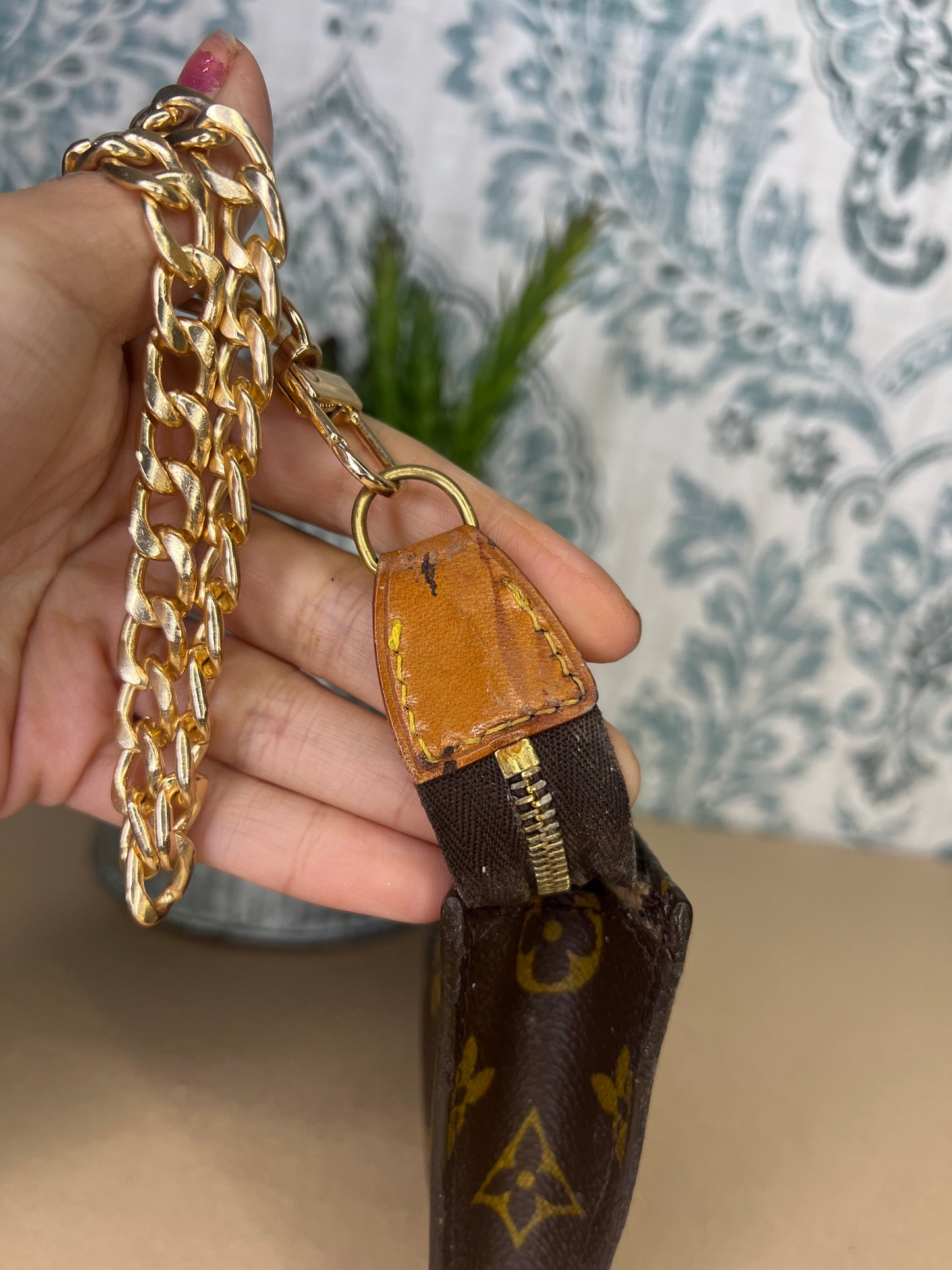 Louis Vuitton Bucket PM Pouch