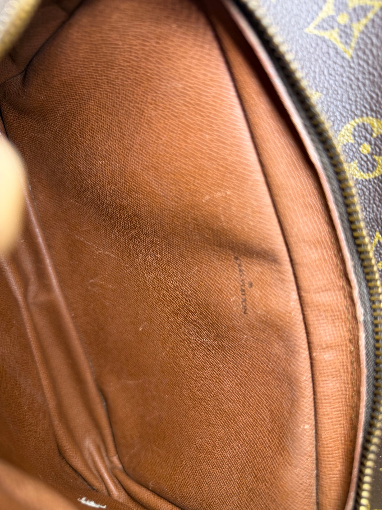 Louis Vuitton Saint Germain 24