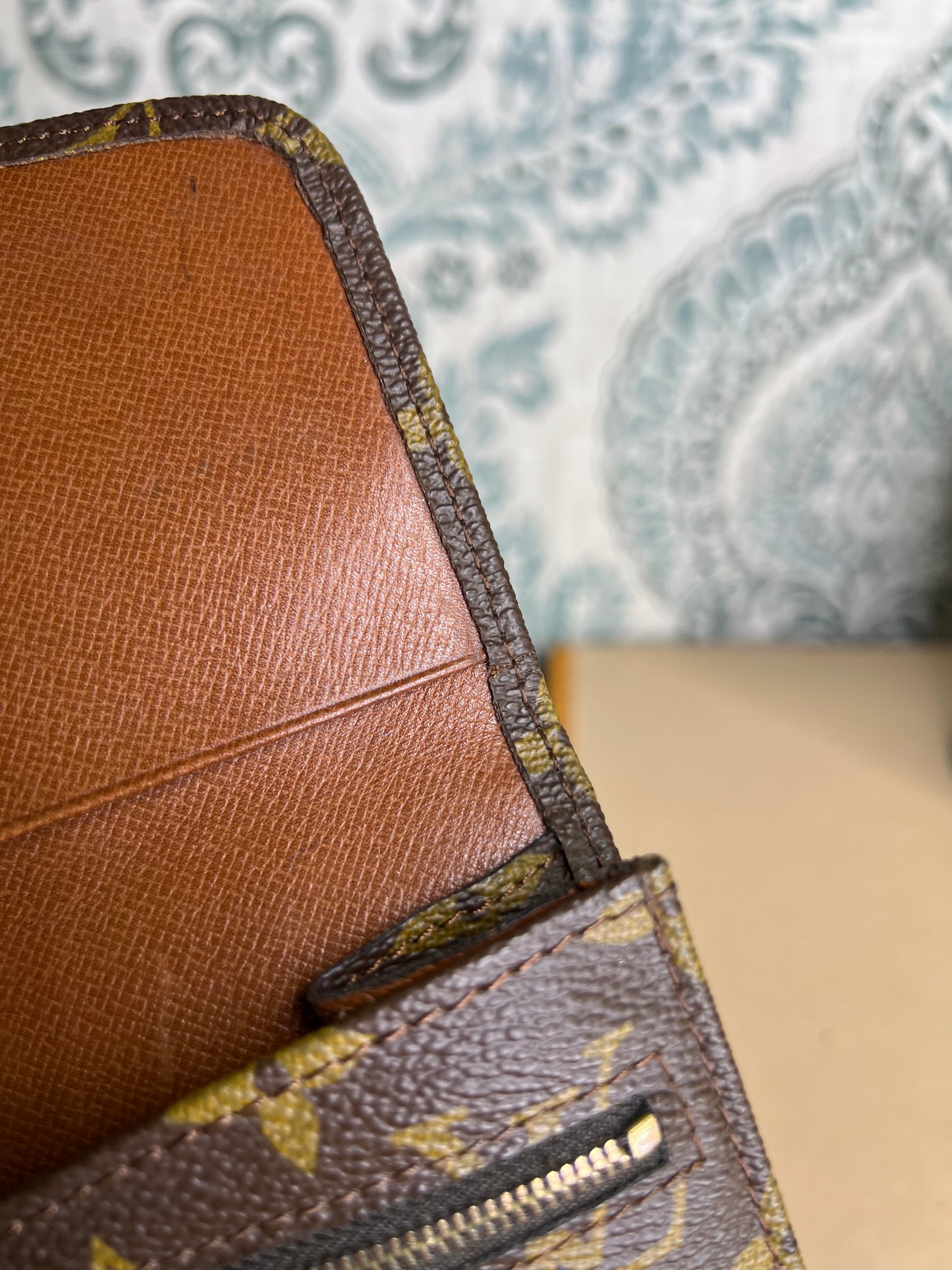 Louis Vuitton Rabat 20 Clutch