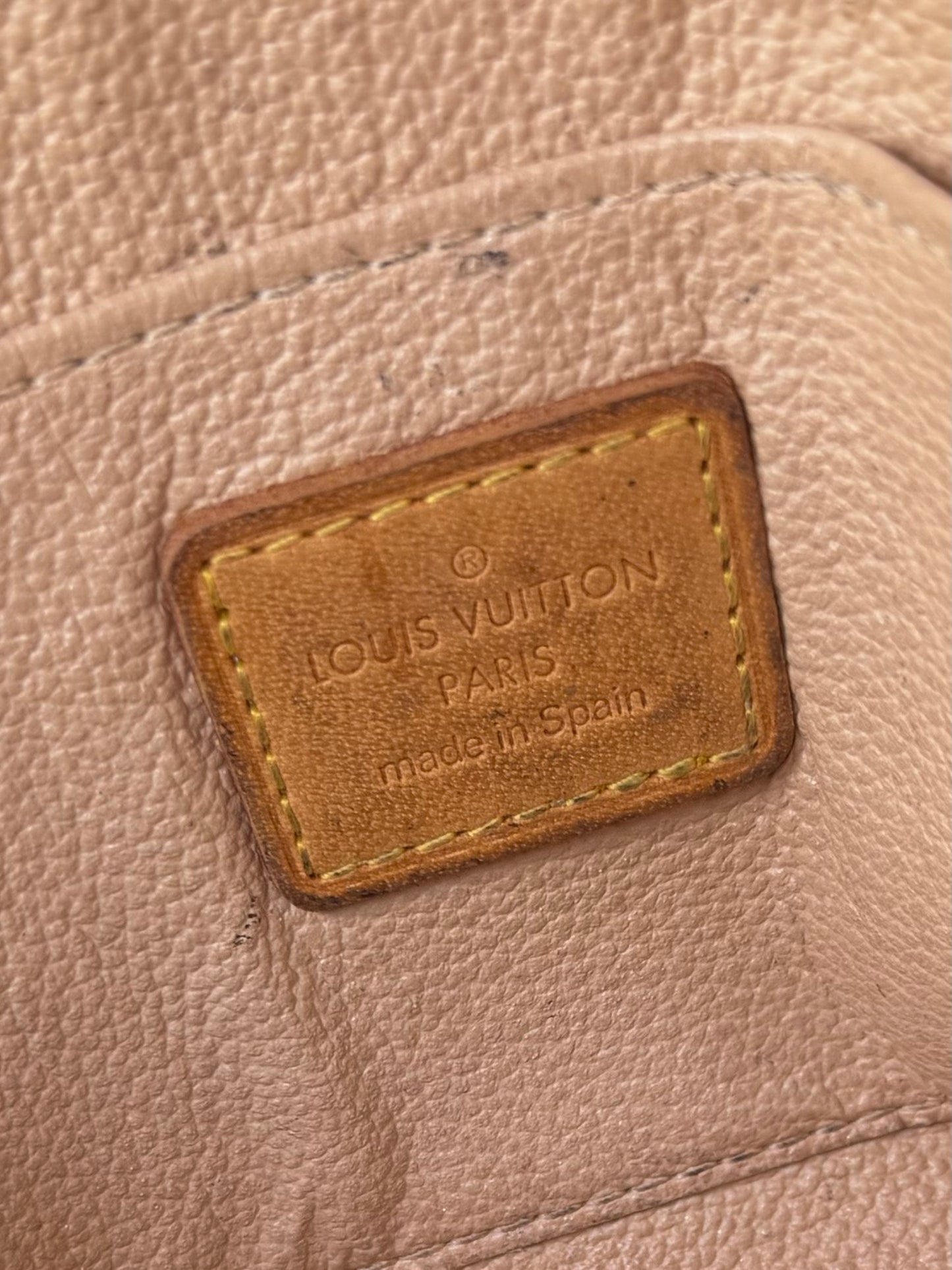 Louis Vuitton Cosmetic PM